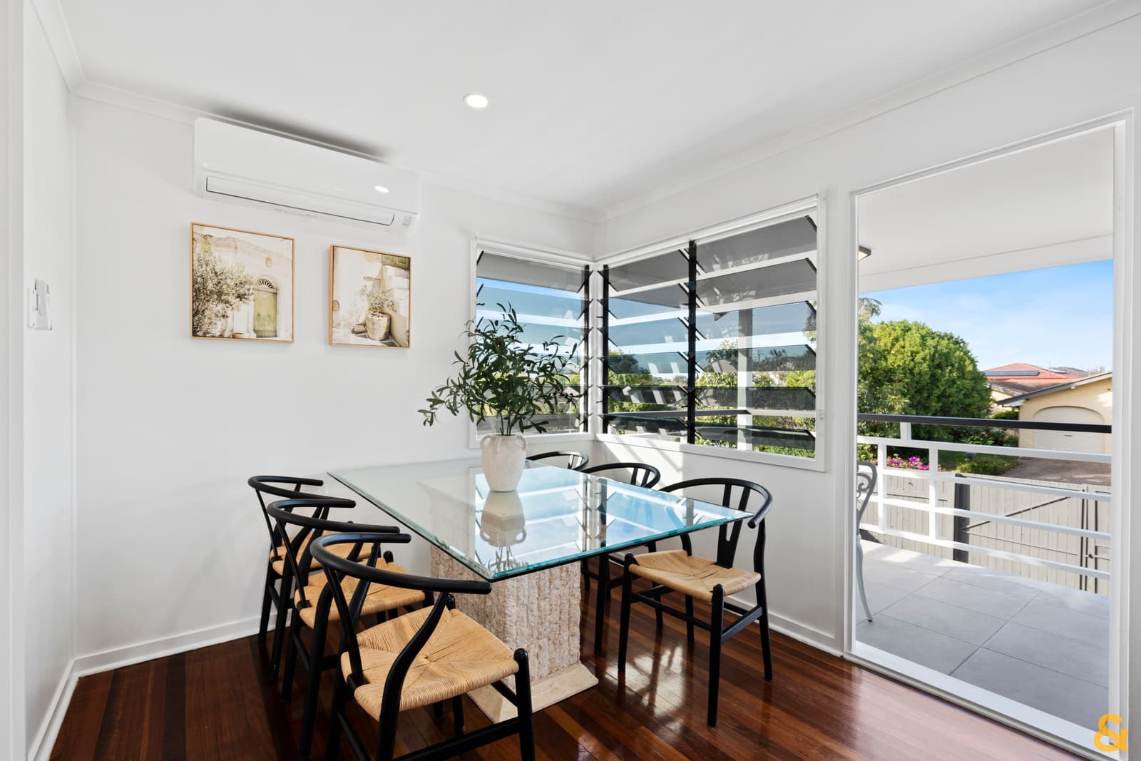 28 Gateway Street, Wynnum West — photo 4 of 5