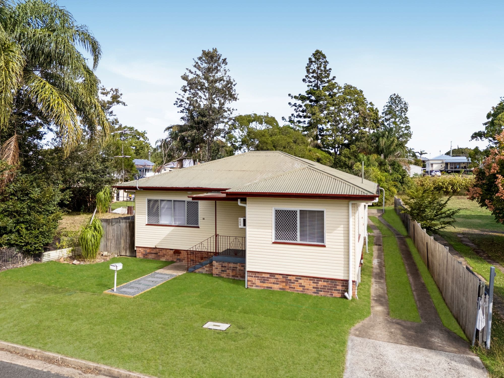 50 Bergin Street, North Booval — photo 1 of 5