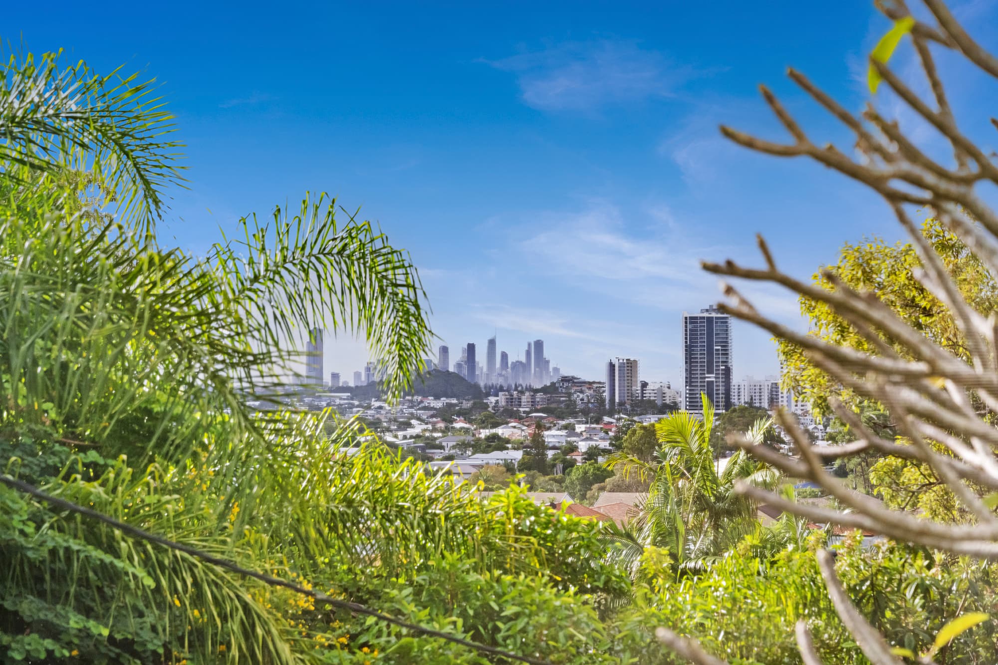 20 East Street, Burleigh Heads — photo 3 of 5