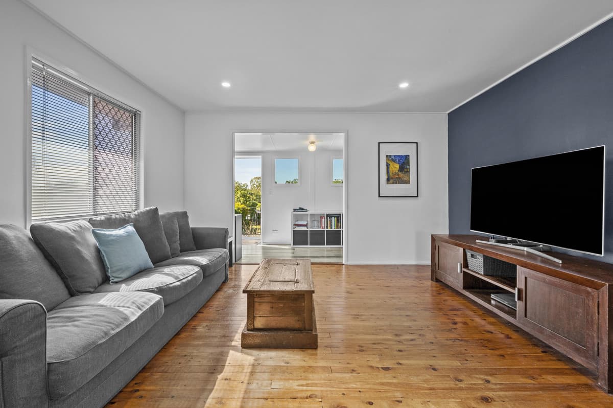 33 Keong Road, Albany Creek — photo 4 of 5