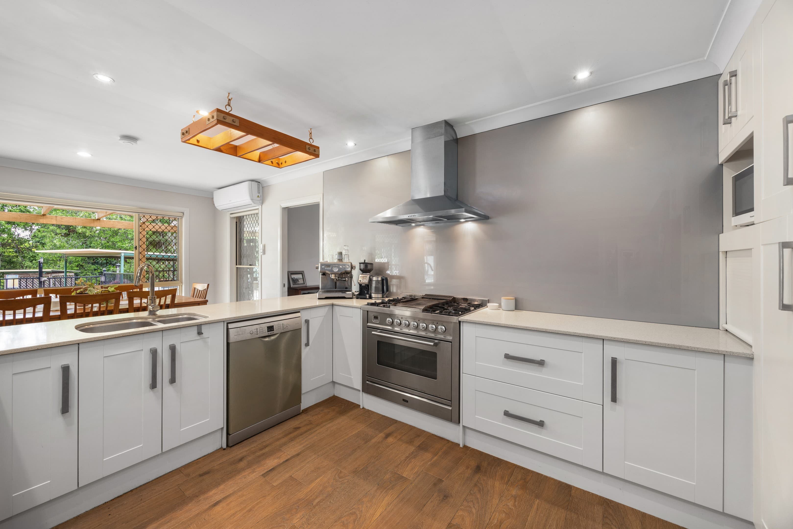 3 Bazille Place, Forest Lake — photo 4 of 5