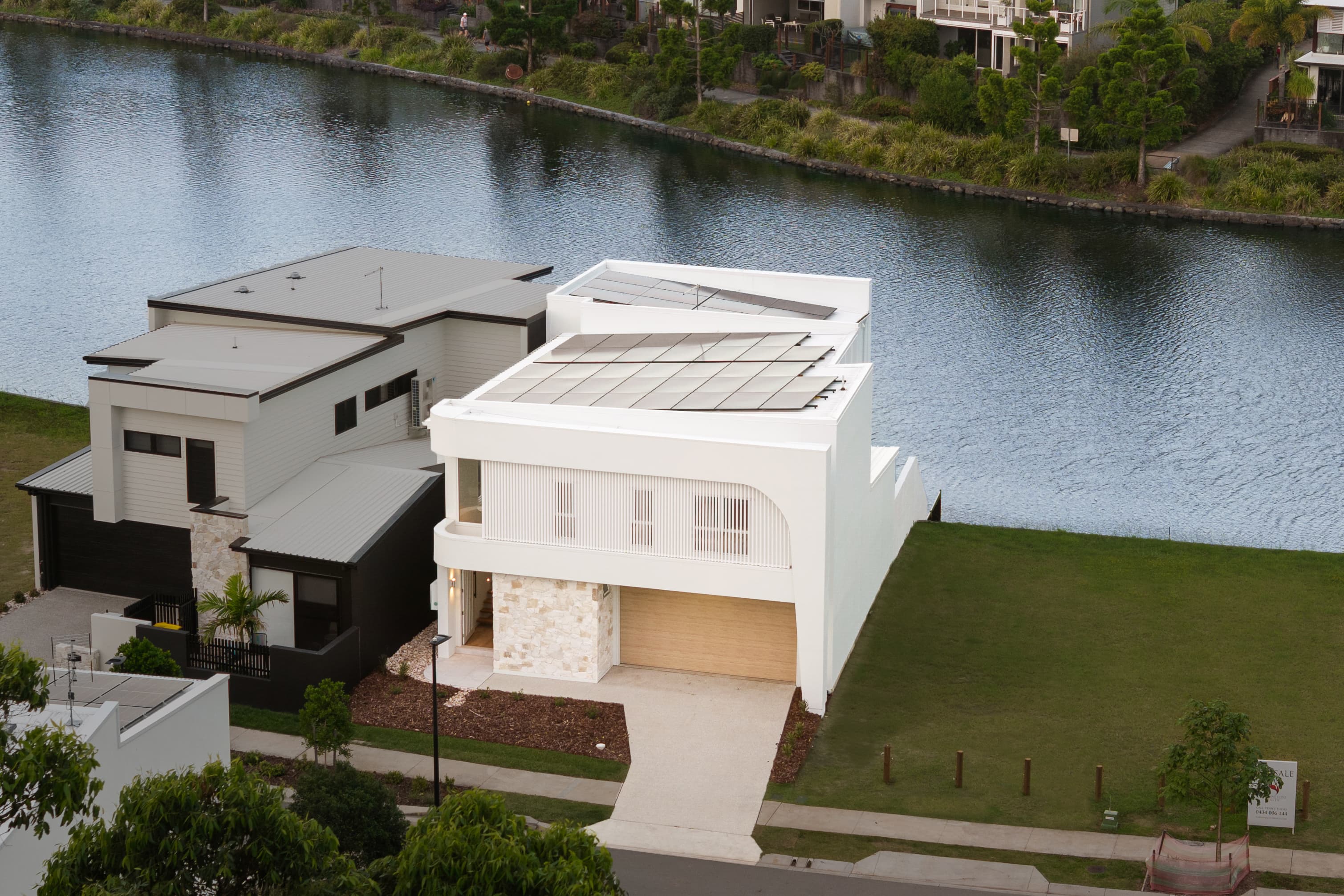 12 Discovery Place, Maroochydore — photo 1 of 5