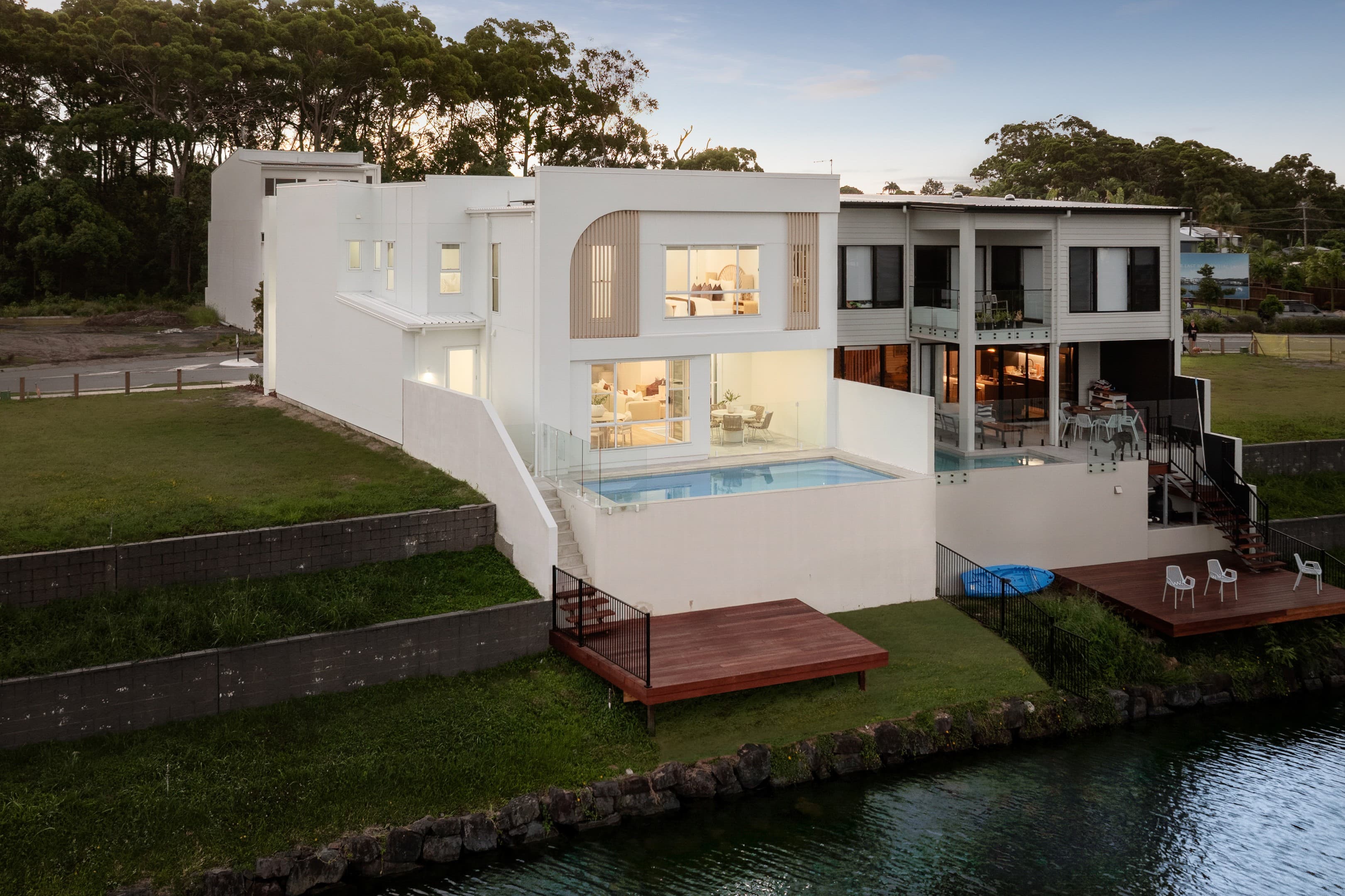 12 Discovery Place, Maroochydore — photo 3 of 5