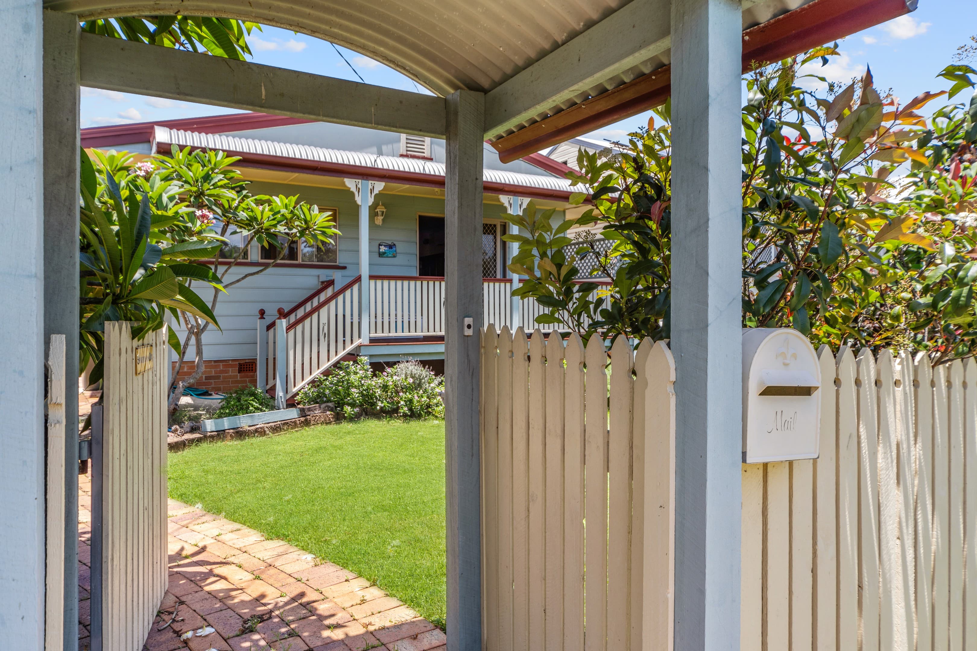 13 Michel Road, Scarborough — photo 4 of 5