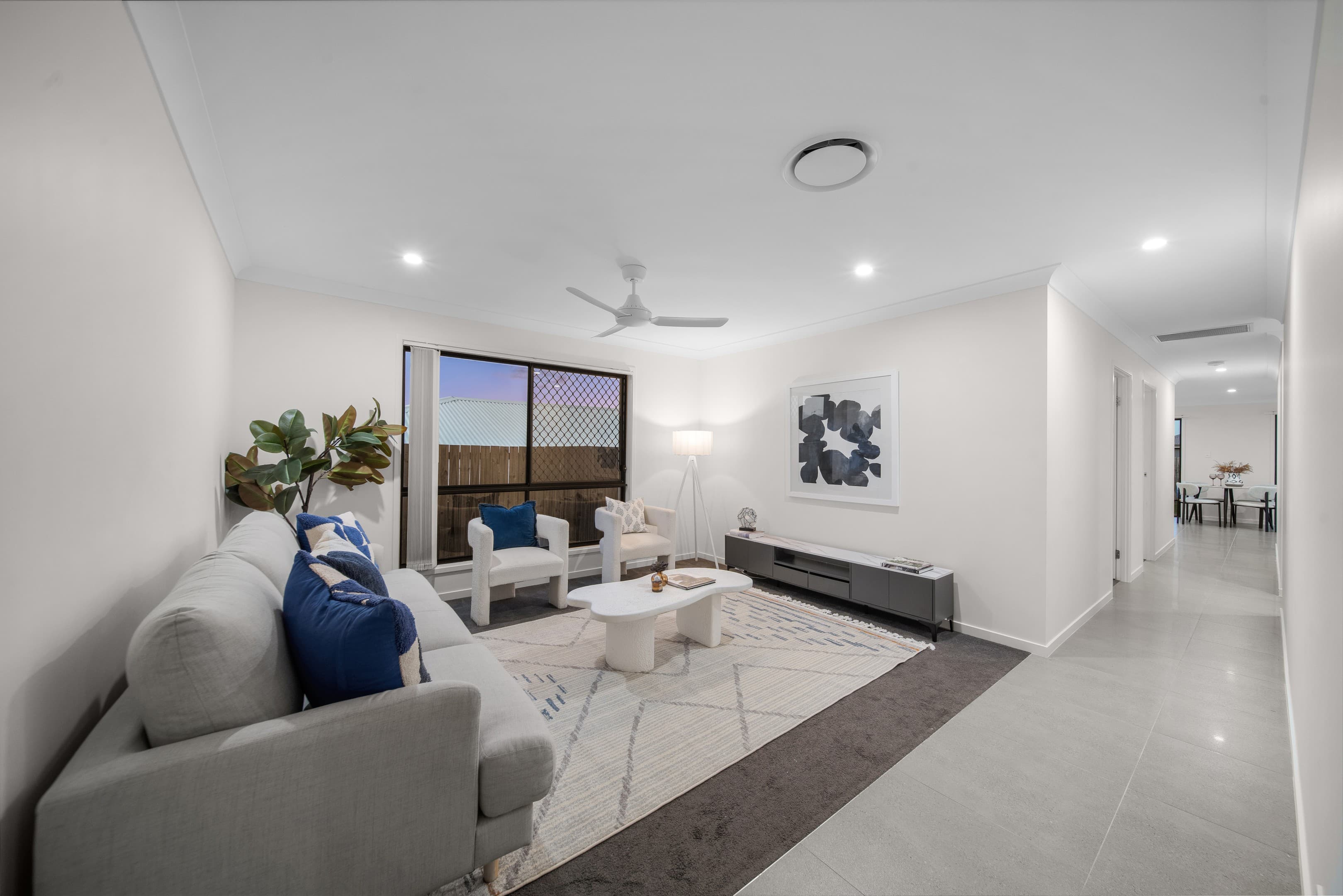 19 Broxburn Circuit, Spring Mountain — photo 3 of 5