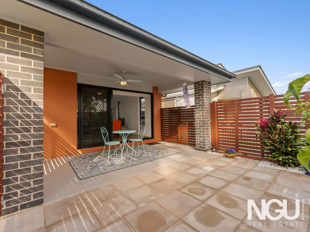 16 Glorious Promenade, Redbank Plains — photo 3 of 5