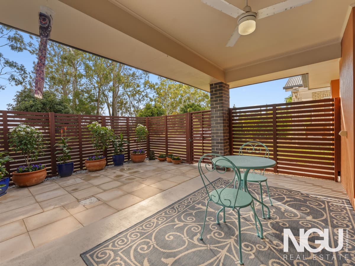 16 Glorious Promenade, Redbank Plains — photo 4 of 5