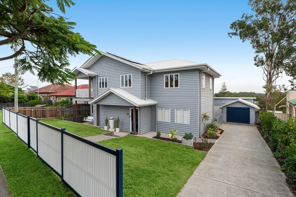 222 Wynnum North Road, Wynnum — photo 1 of 5