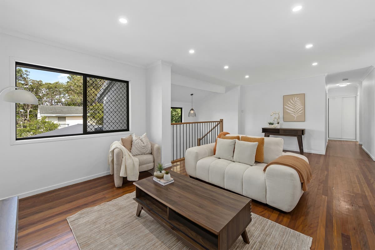 18 Linfield Street, Mansfield — photo 1 of 5