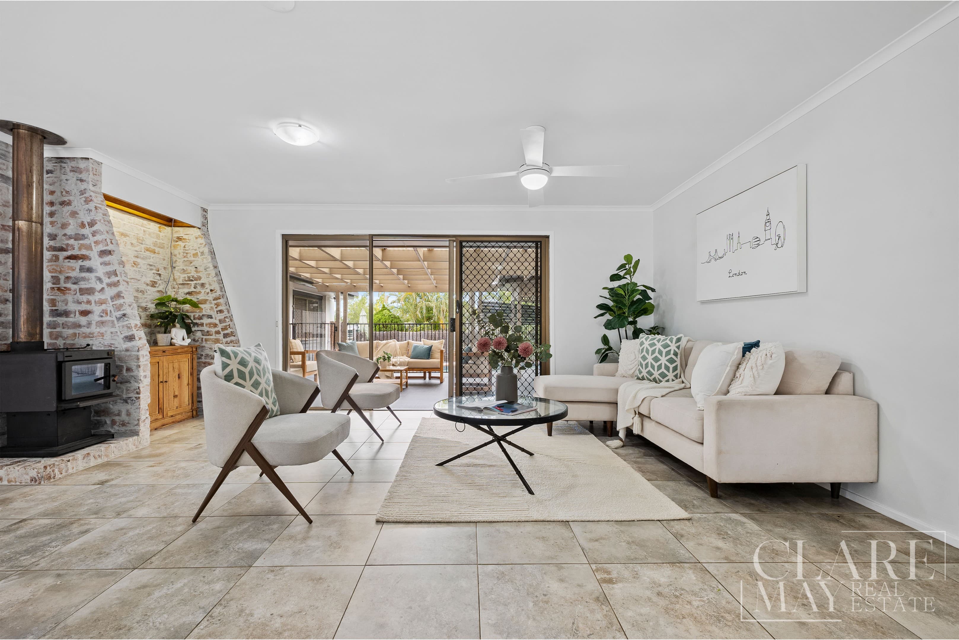 26-28 Steven Street, Camira — photo 2 of 5