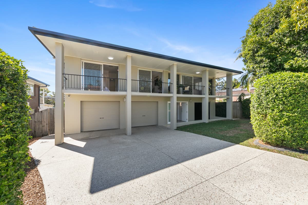32 Canowie Rd, Jindalee — photo 1 of 5