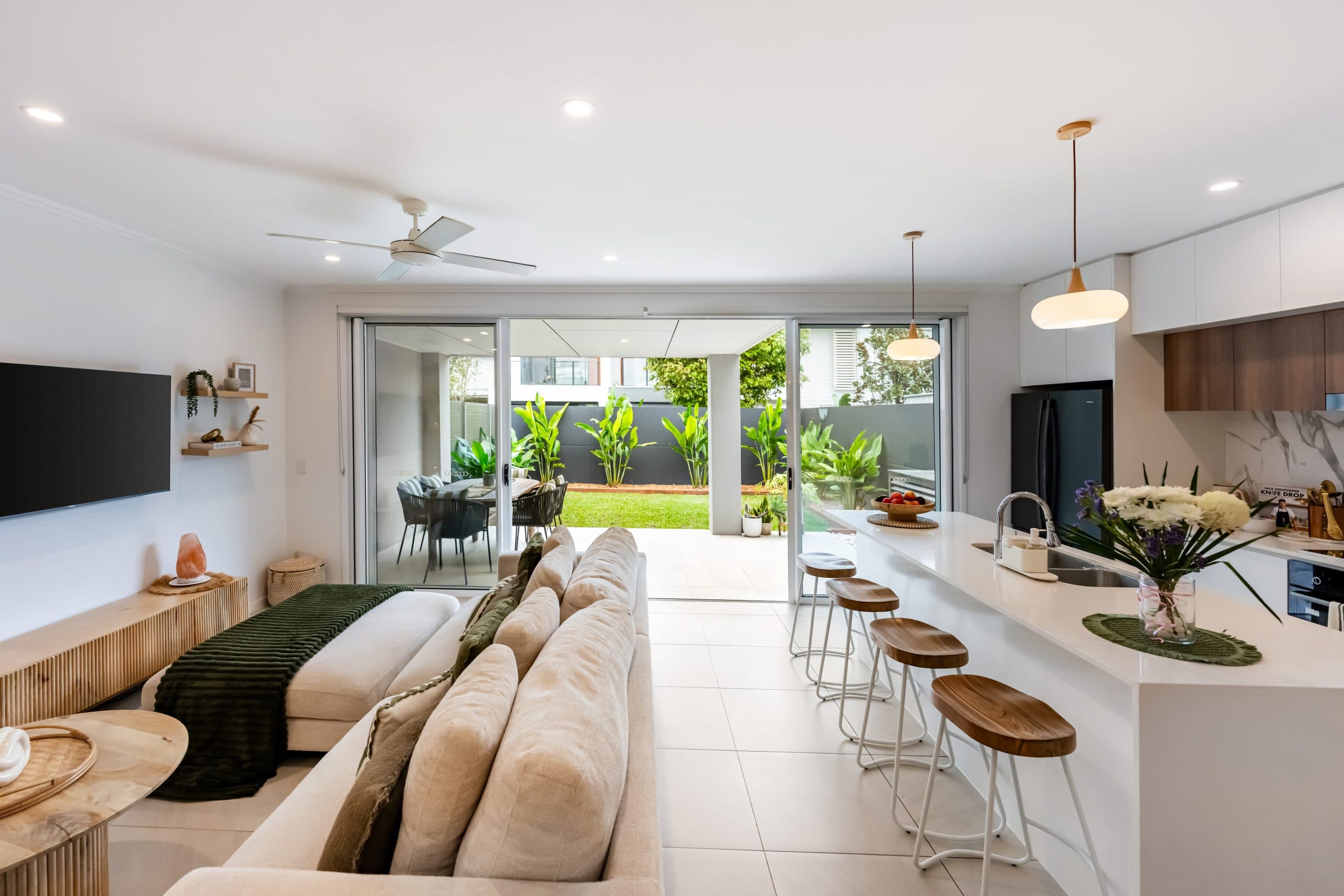 83 Florabella Drive, Robina — photo 1 of 5