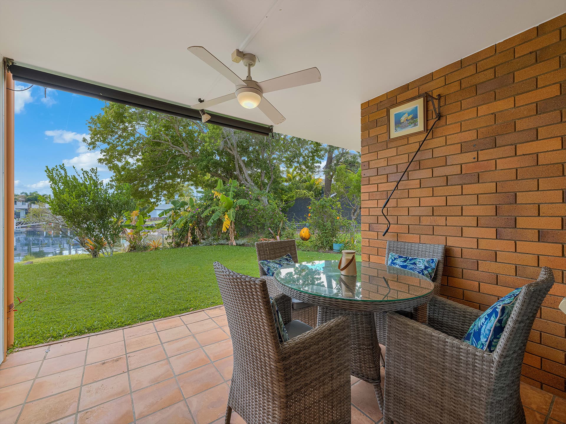 2/10 Pangarinda Place, Mooloolaba — photo 2 of 5