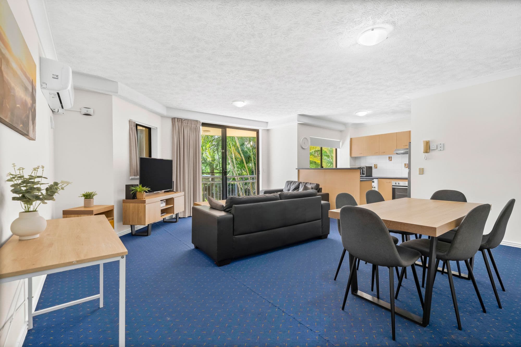 268/2360 Gold Coast Highway, Mermaid Beach — photo 3 of 5
