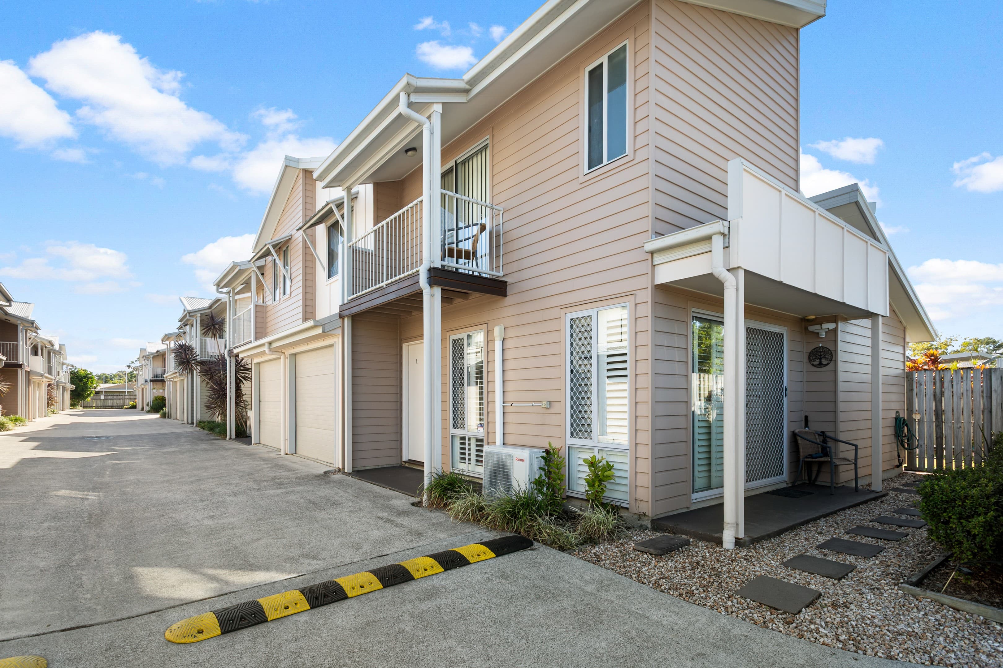1/10 David Street, Burpengary — photo 1 of 5