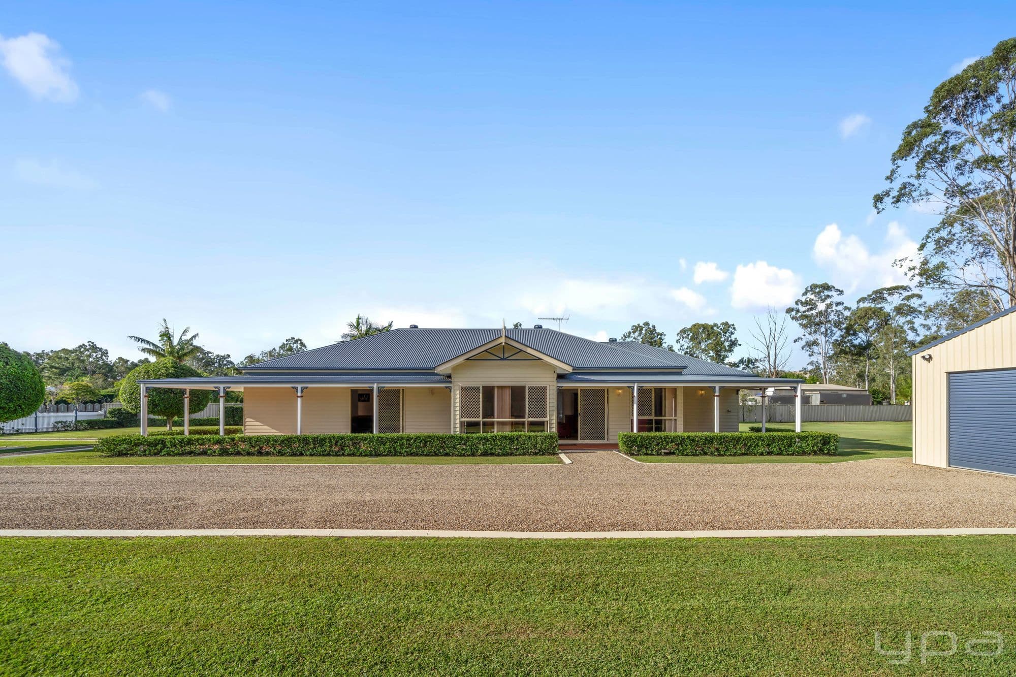17-19 Kristy Court, Yatala — photo 1 of 5