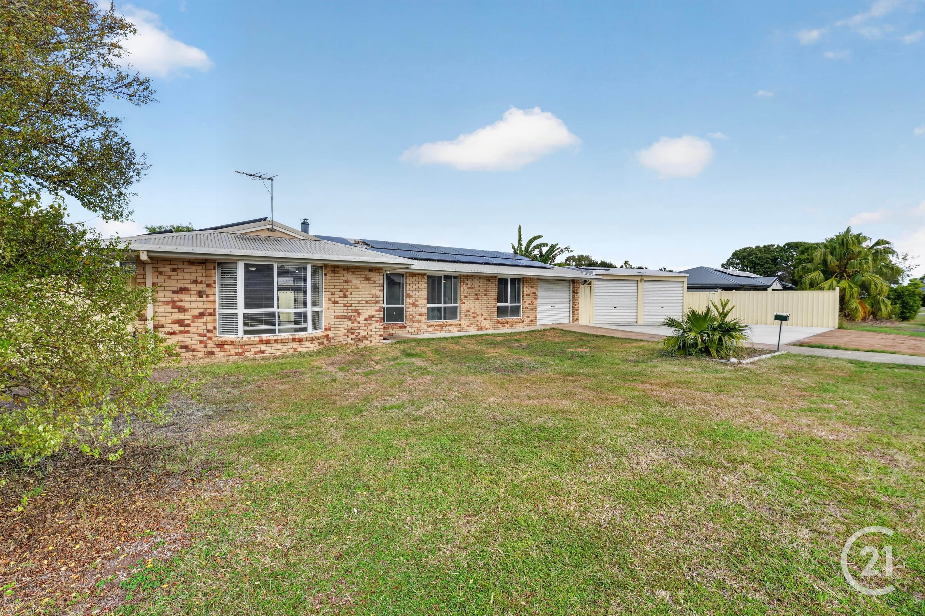 30 Bernadette Crescent, Rosewood — photo 1 of 5