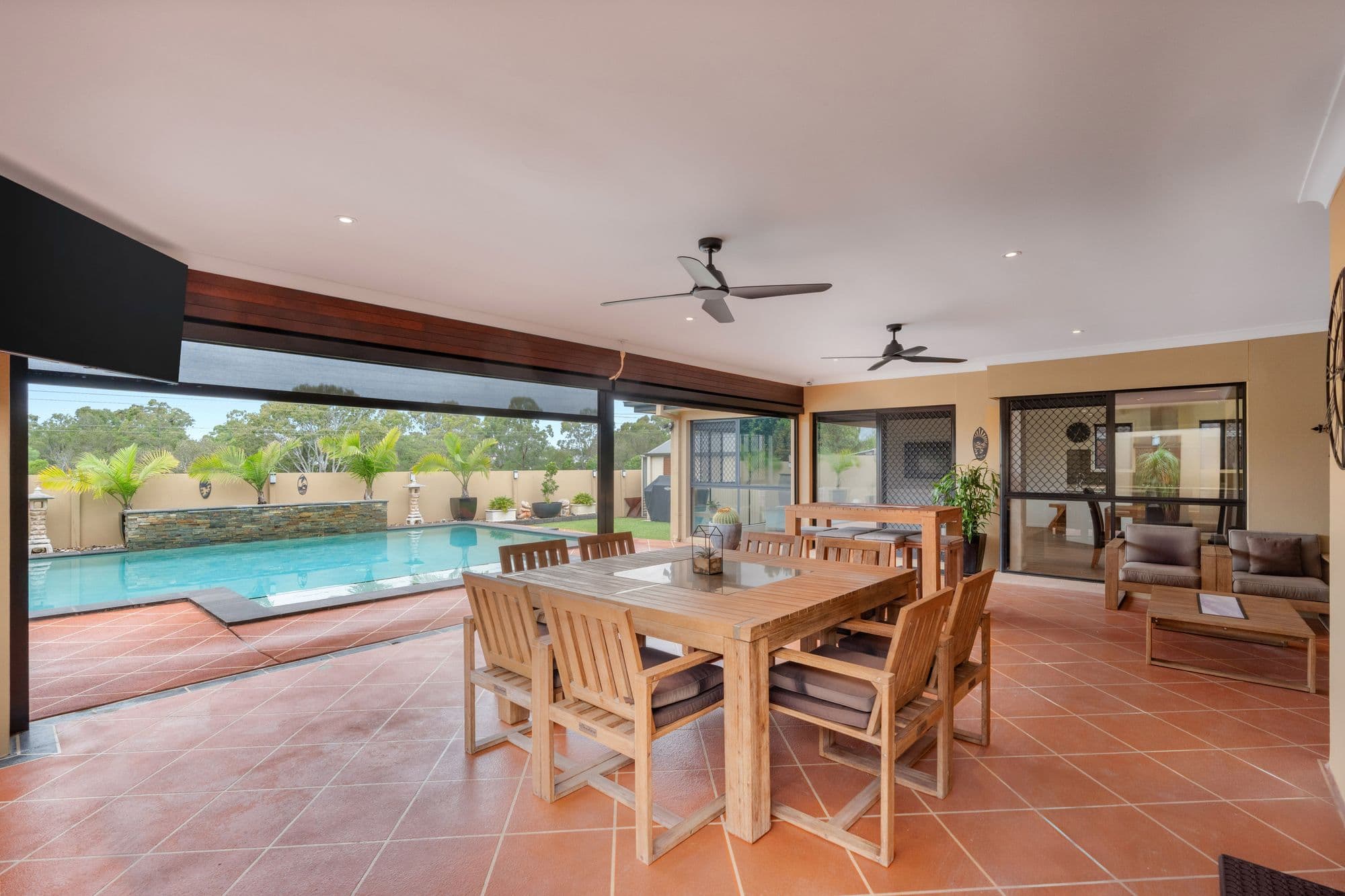 28 Leopardwood Circuit, Robina — photo 1 of 5
