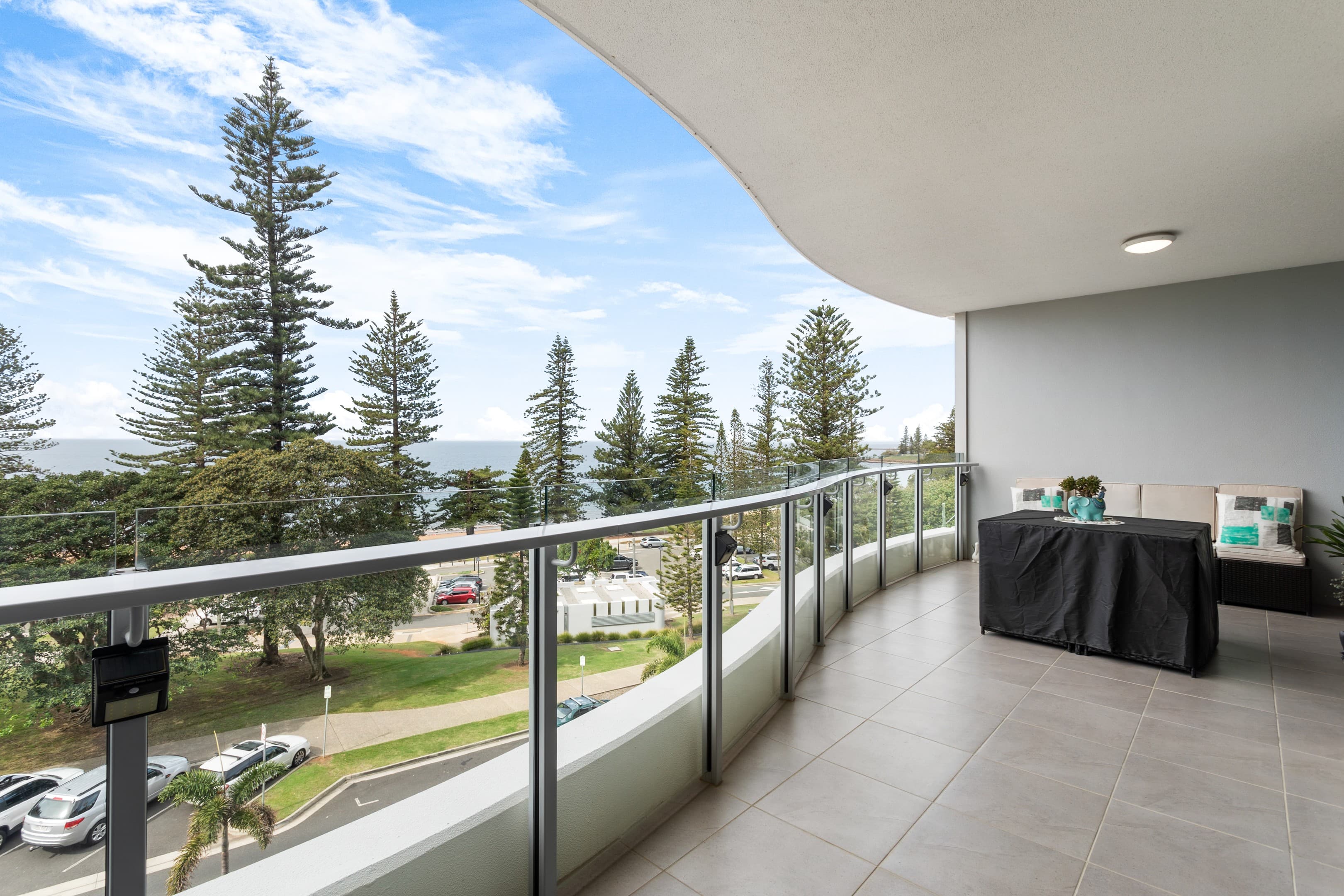 37/113 Landsborough Avenue, Scarborough — photo 1 of 5
