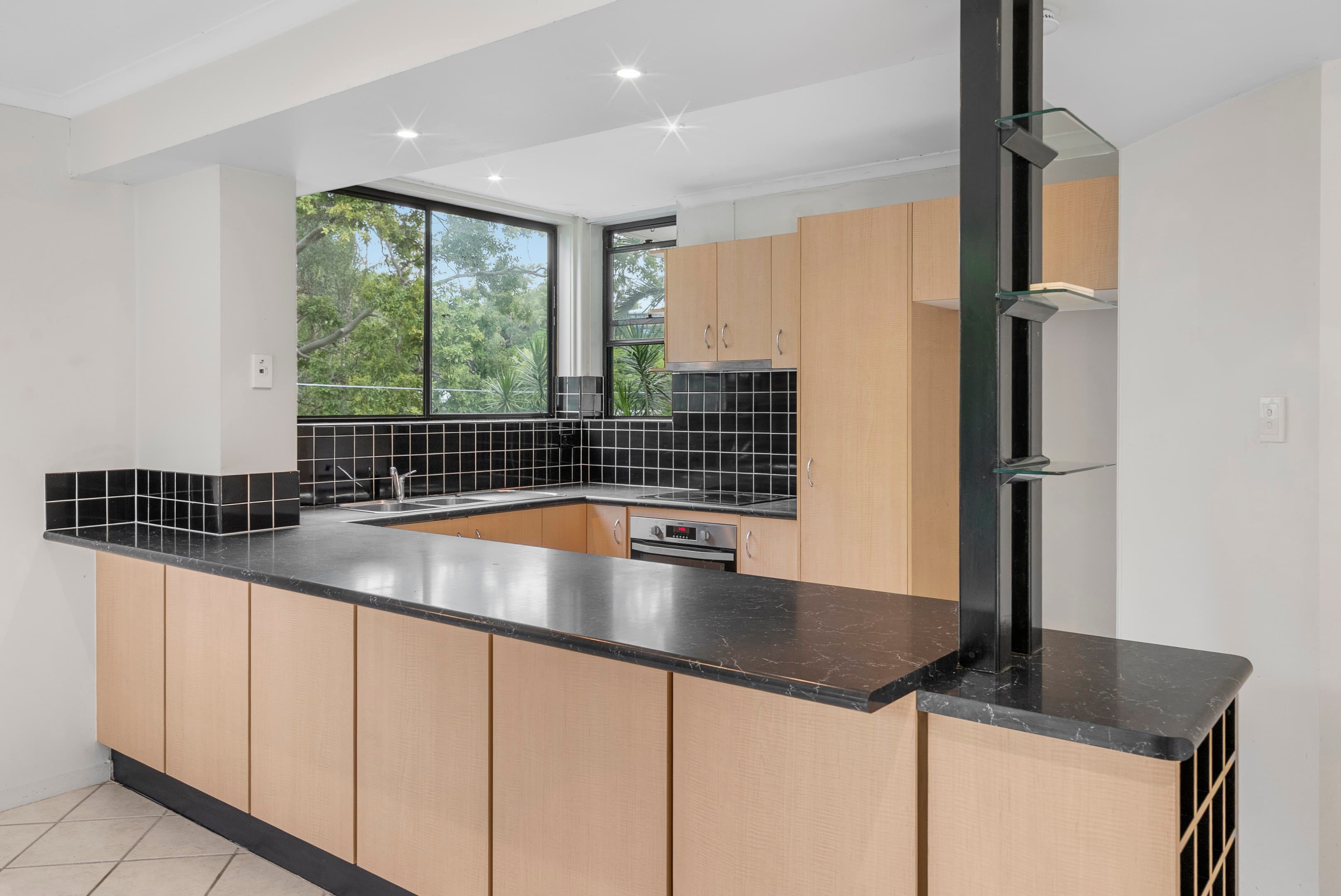 1/21 Dopson Street, Taringa — photo 4 of 5