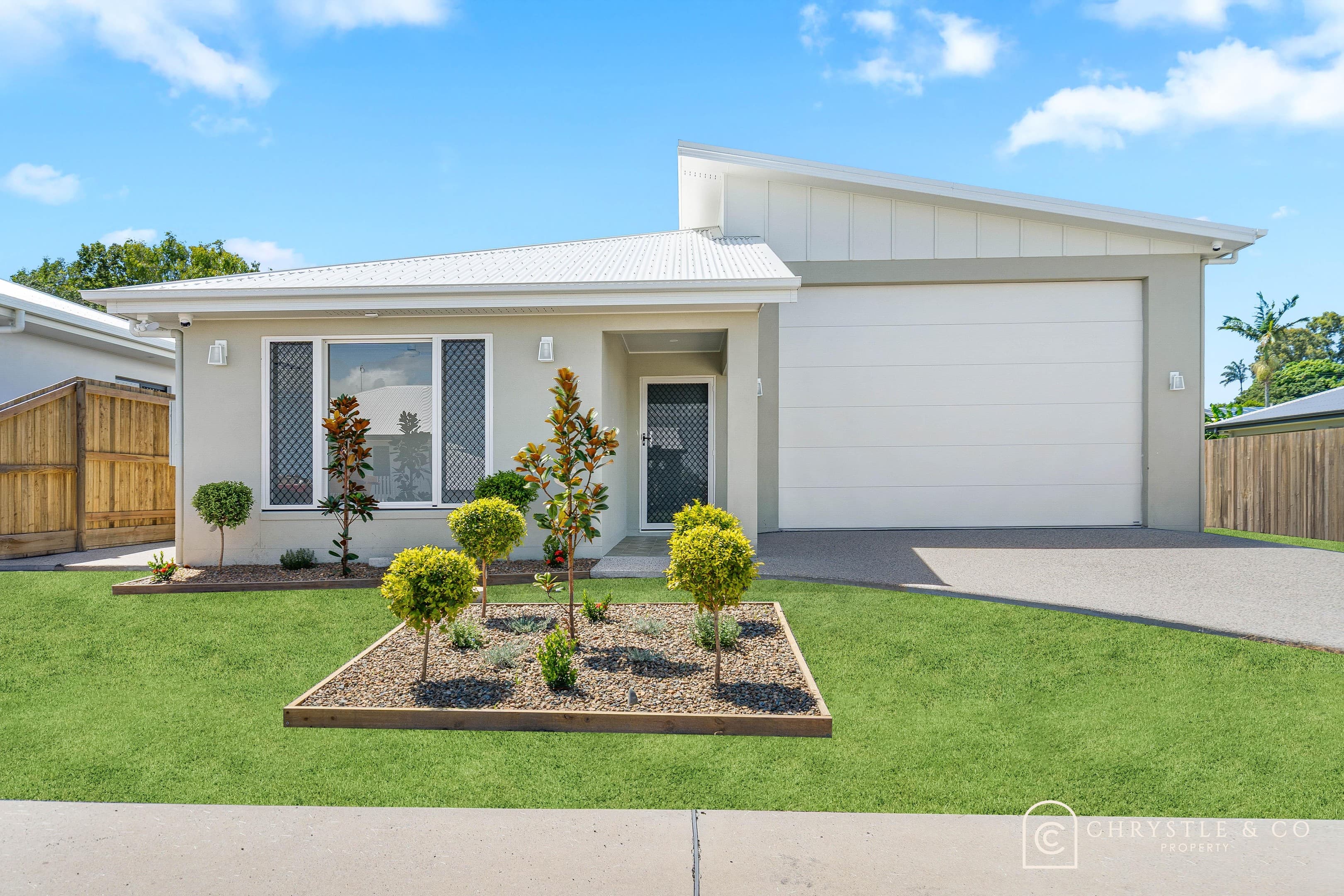 20 Chester Crescent, Andergrove — photo 1 of 5