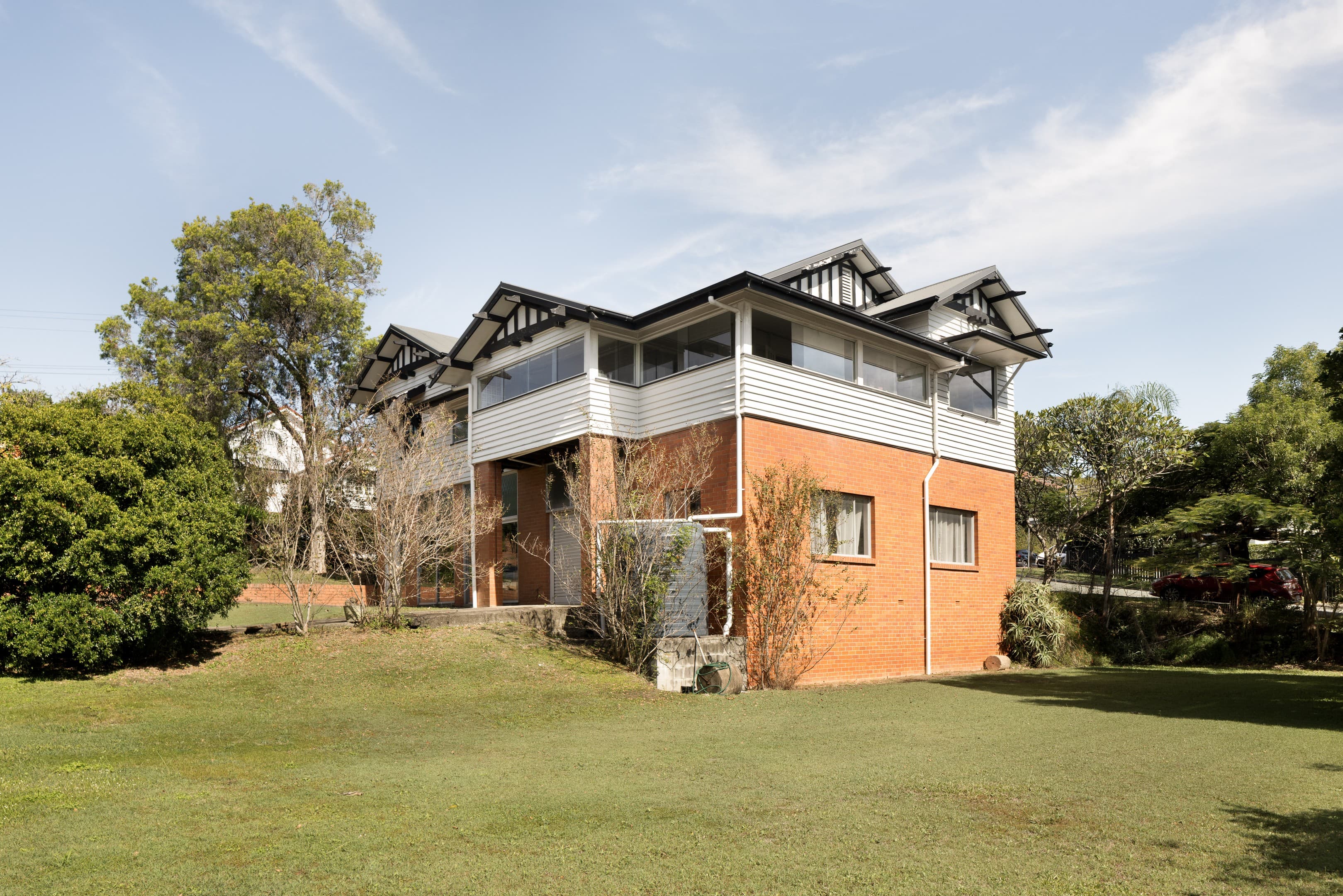14 Enderley Road, Clayfield — photo 1 of 5