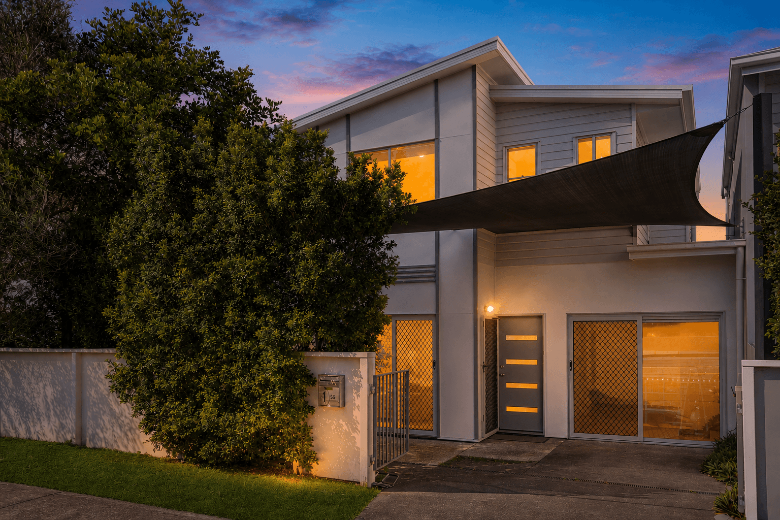 1/59 Buckland Road, Everton Hills — photo 1 of 5