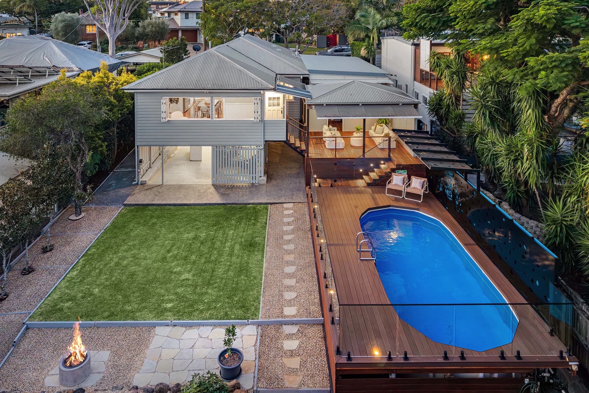 8 Muriel Avenue, Manly West — photo 1 of 5
