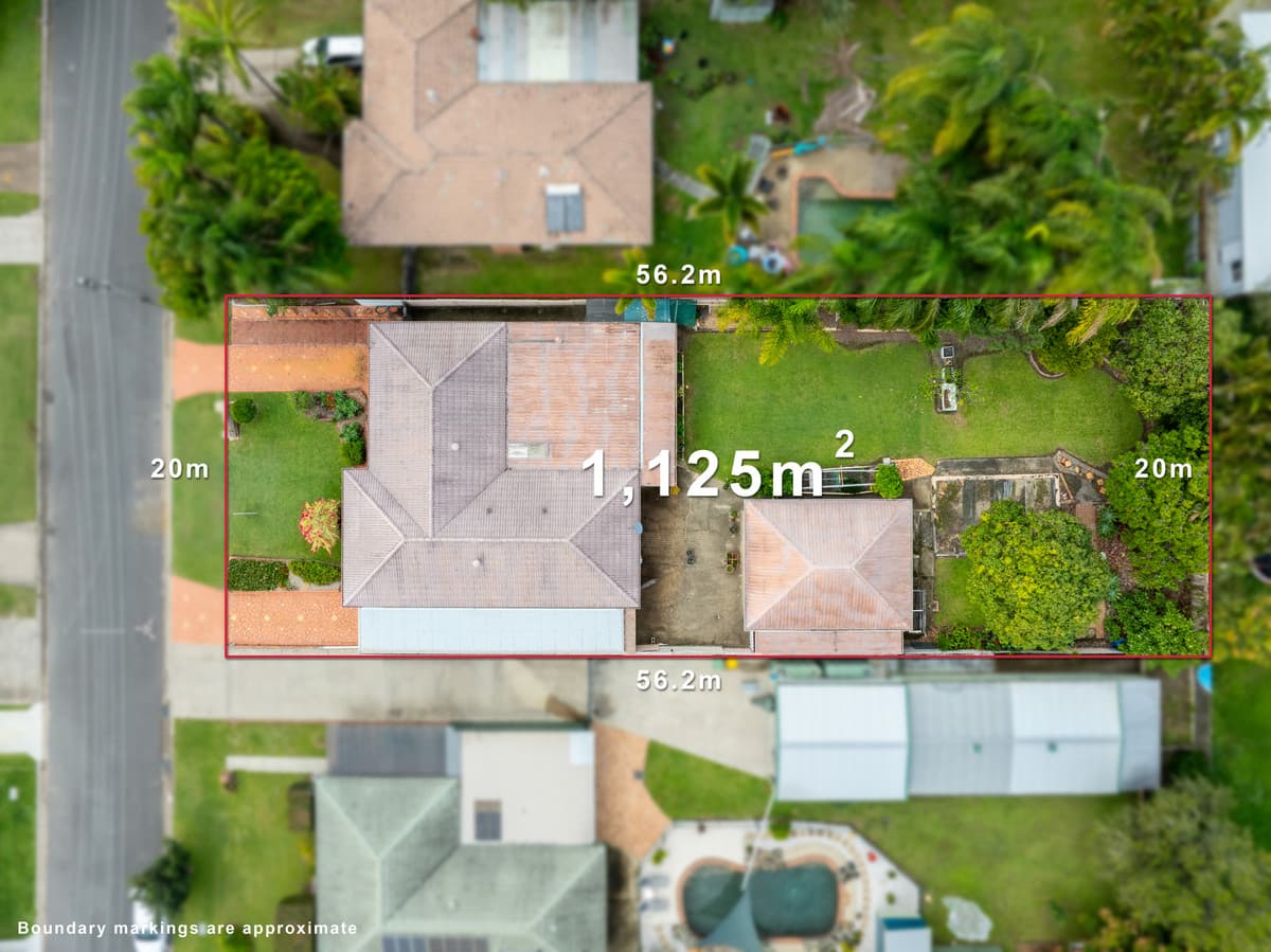8 Meredith Place, Redland Bay — photo 1 of 5
