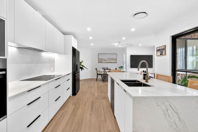 2 Woodlands Crescent, Buderim — photo 1 of 5