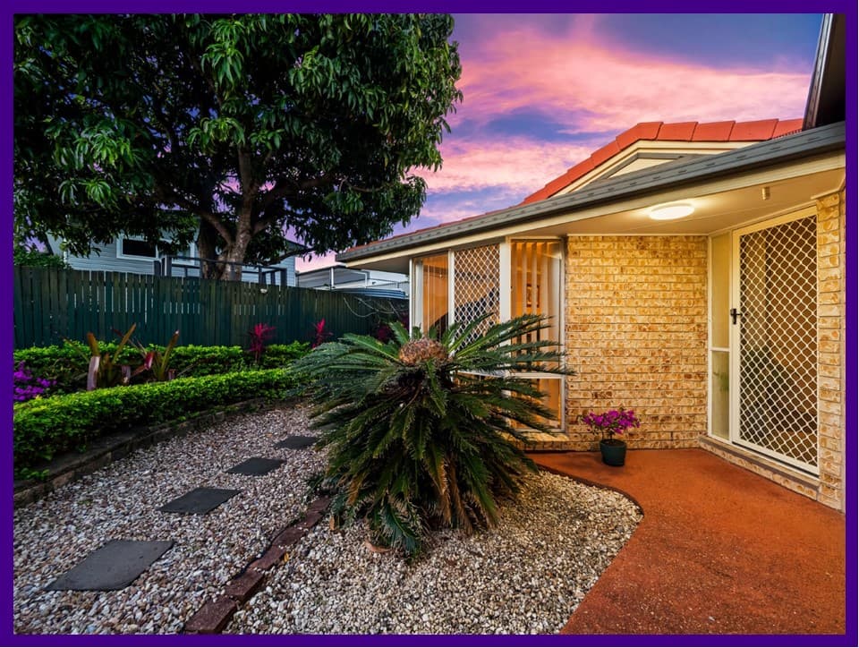 8 Mango Street, Runcorn — photo 1 of 5