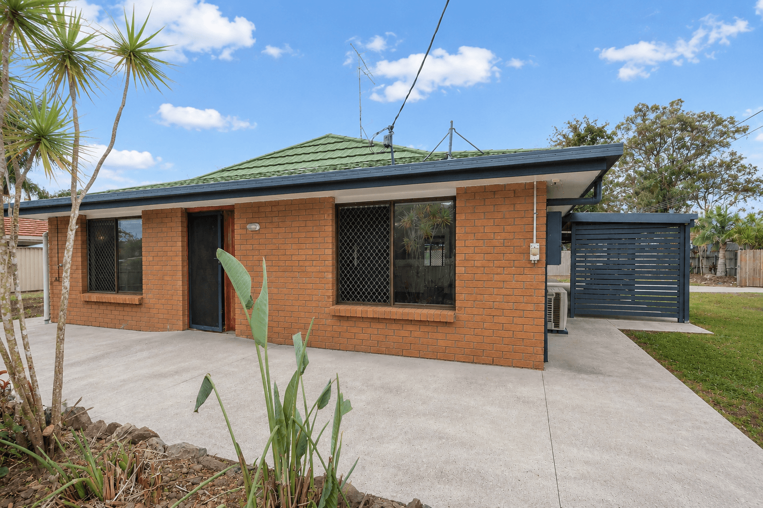 69 Anchusa Street, Kingston — photo 1 of 5