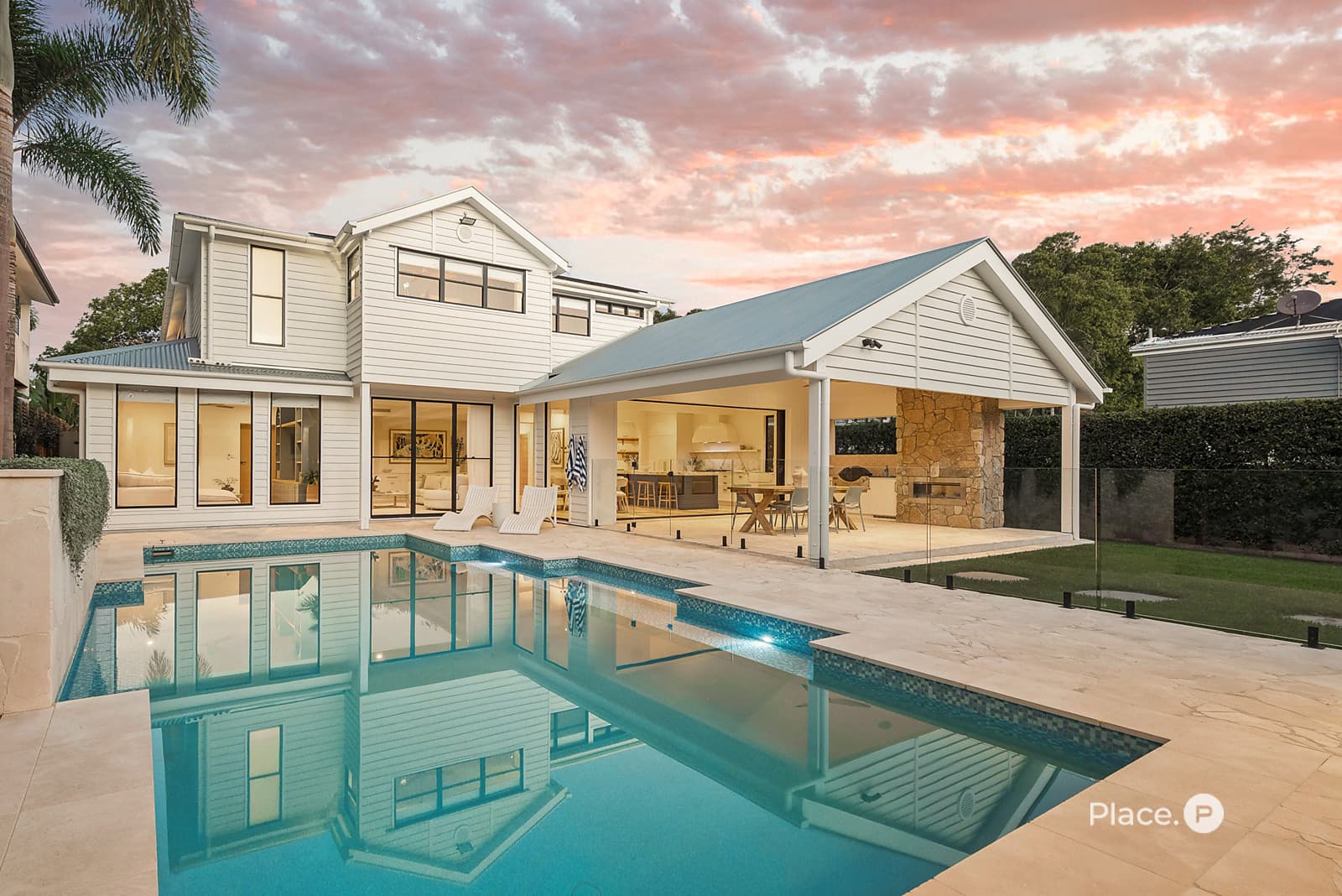 74 Harrison Street, Bulimba — photo 1 of 5