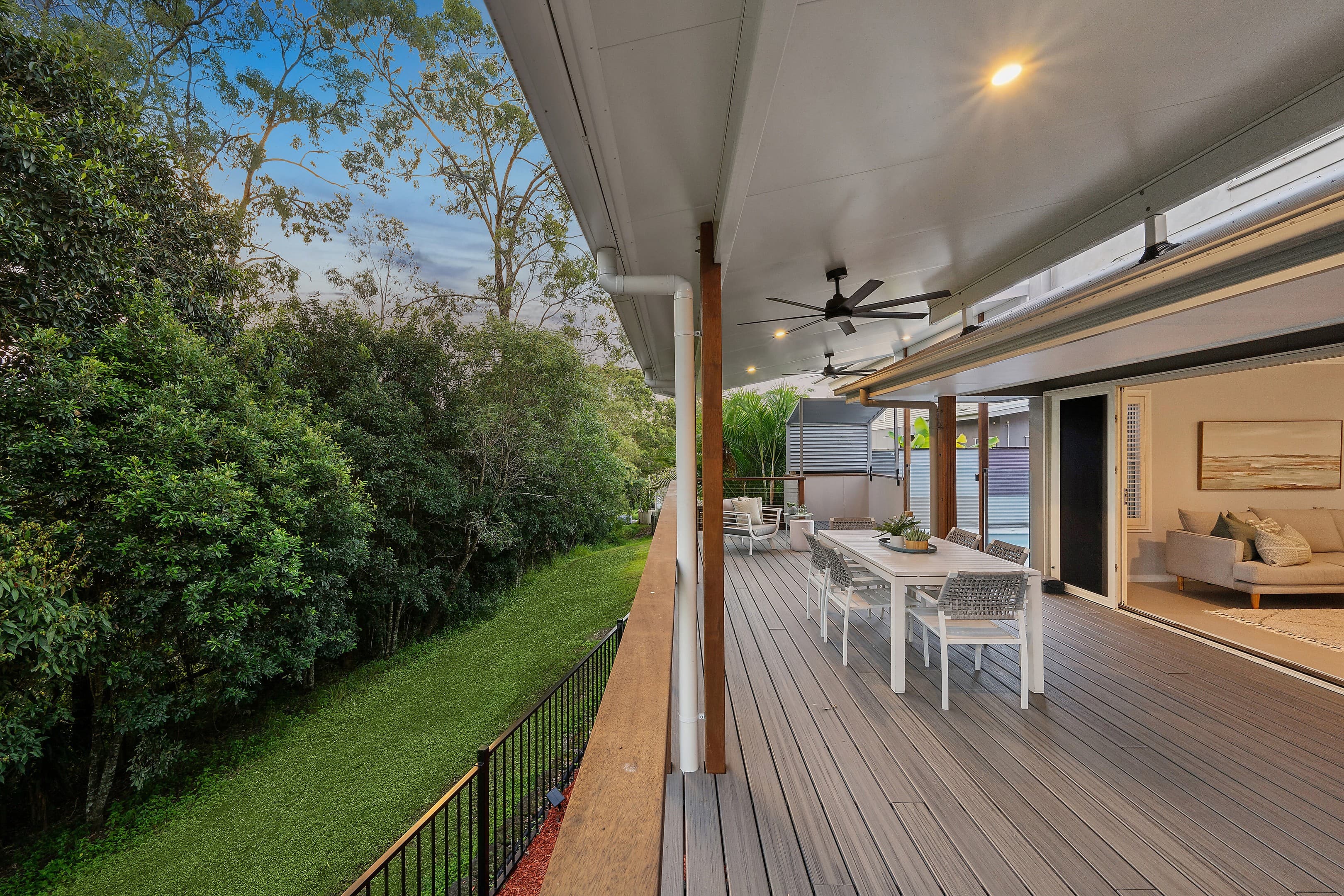 16 Nyamber Place, Upper Kedron — photo 1 of 5