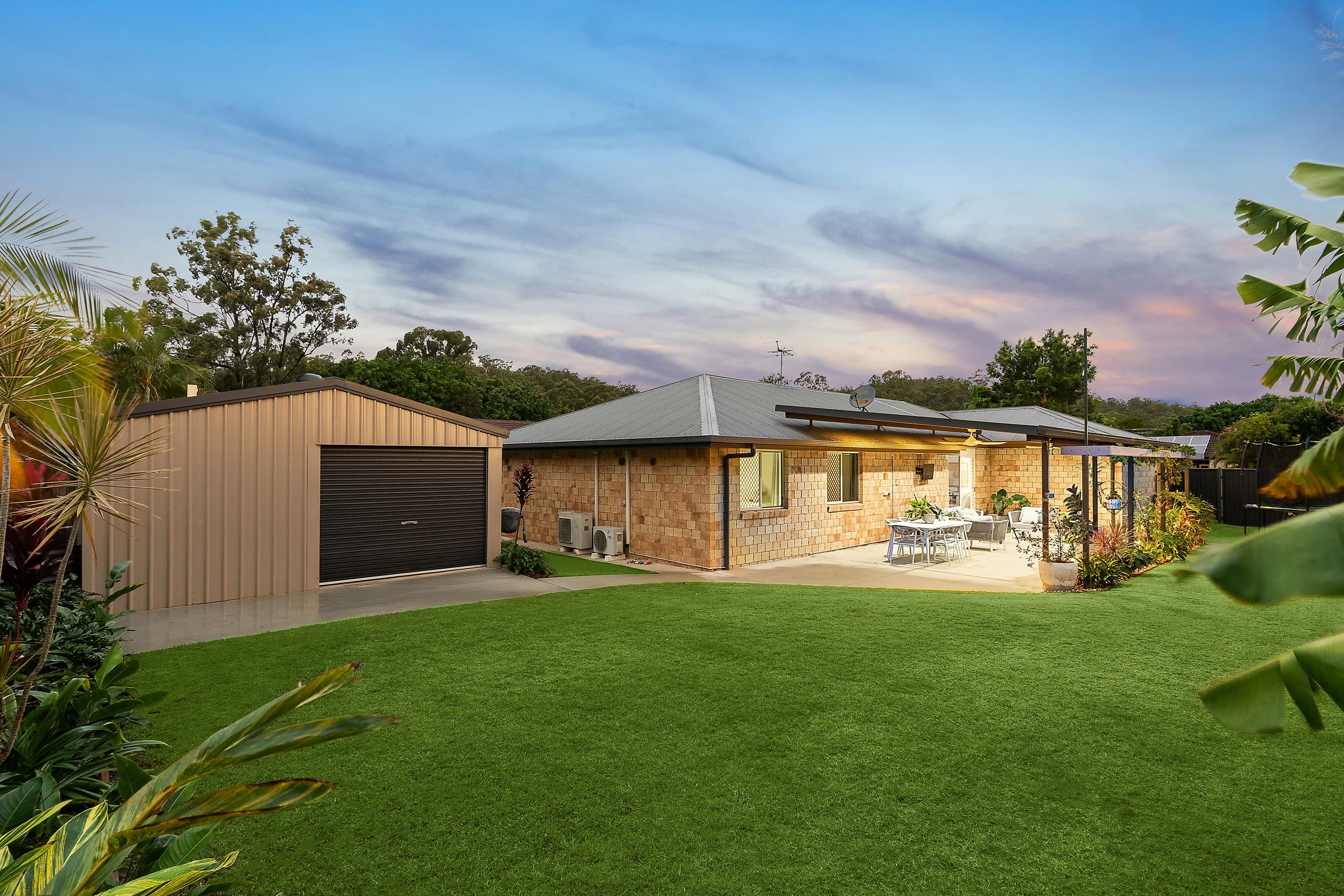 16 Tallimba Street, Upper Kedron — photo 1 of 5