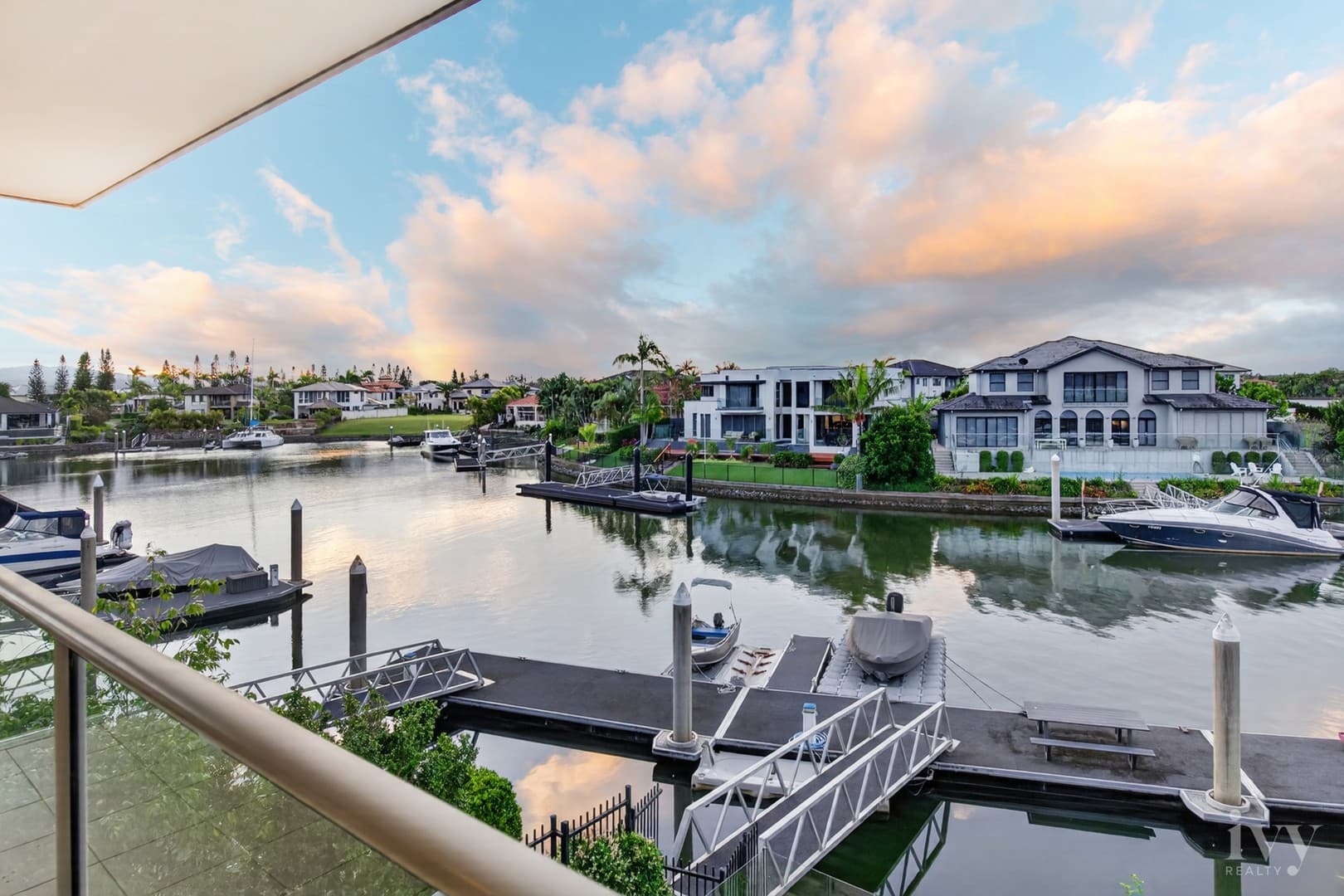 2243 Glengallon Way, Hope Island — photo 1 of 5