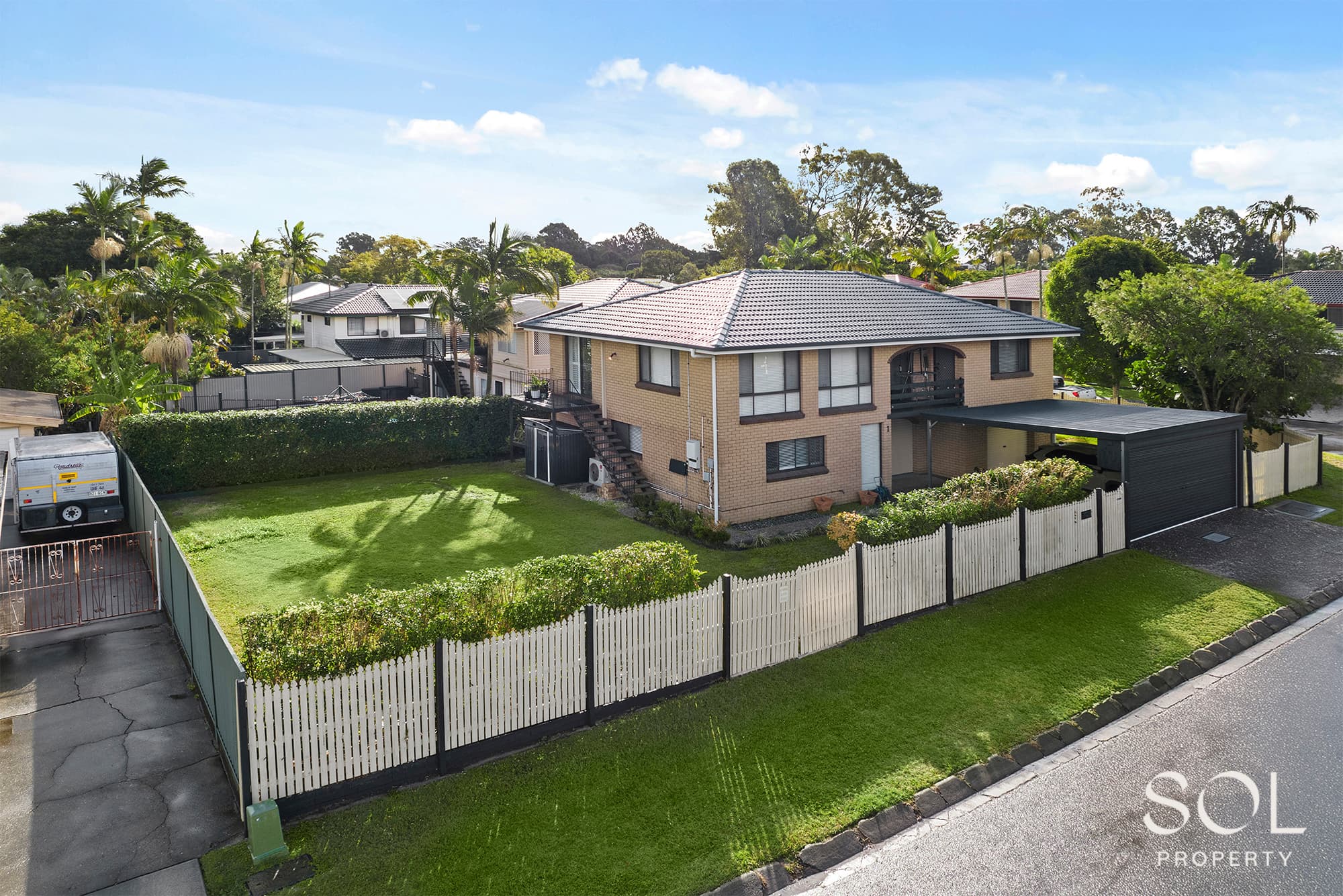 1 Danielle Street, Boondall — photo 1 of 5