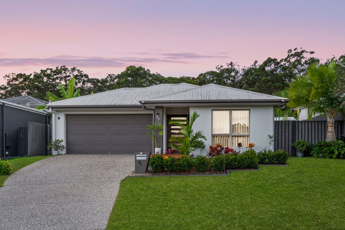 27 Illusion Place, Coomera — photo 1 of 5