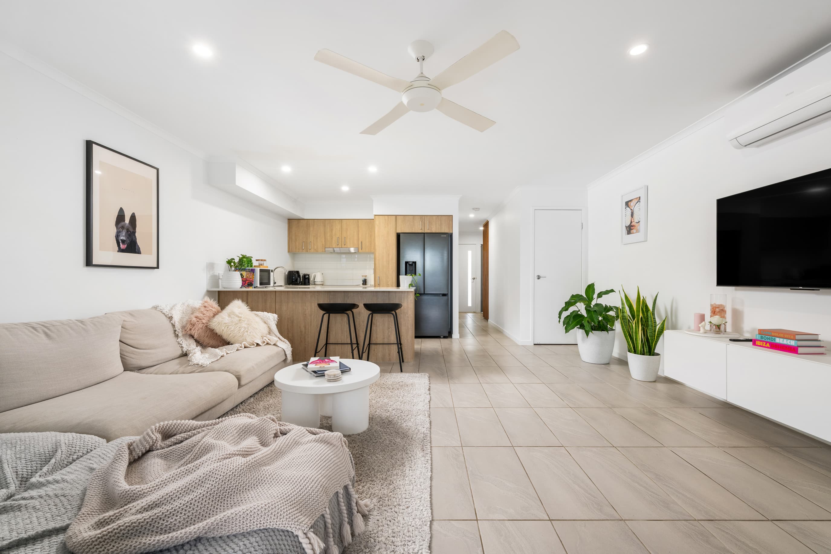 12/2 Allora Drive, Maroochydore — photo 1 of 5