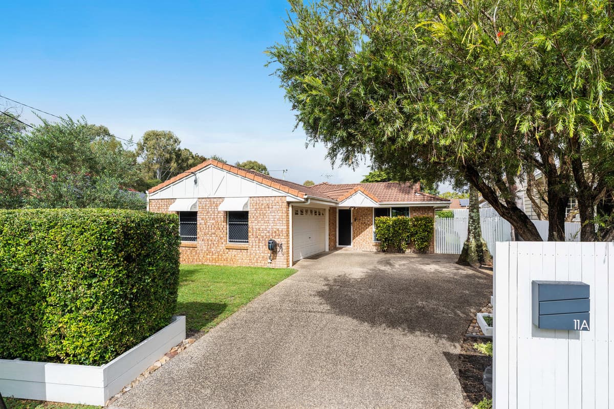 11A Collingwood Road, Birkdale — photo 1 of 5