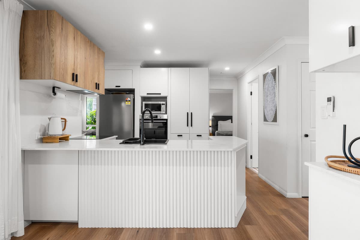 11A Collingwood Road, Birkdale — photo 1 of 12