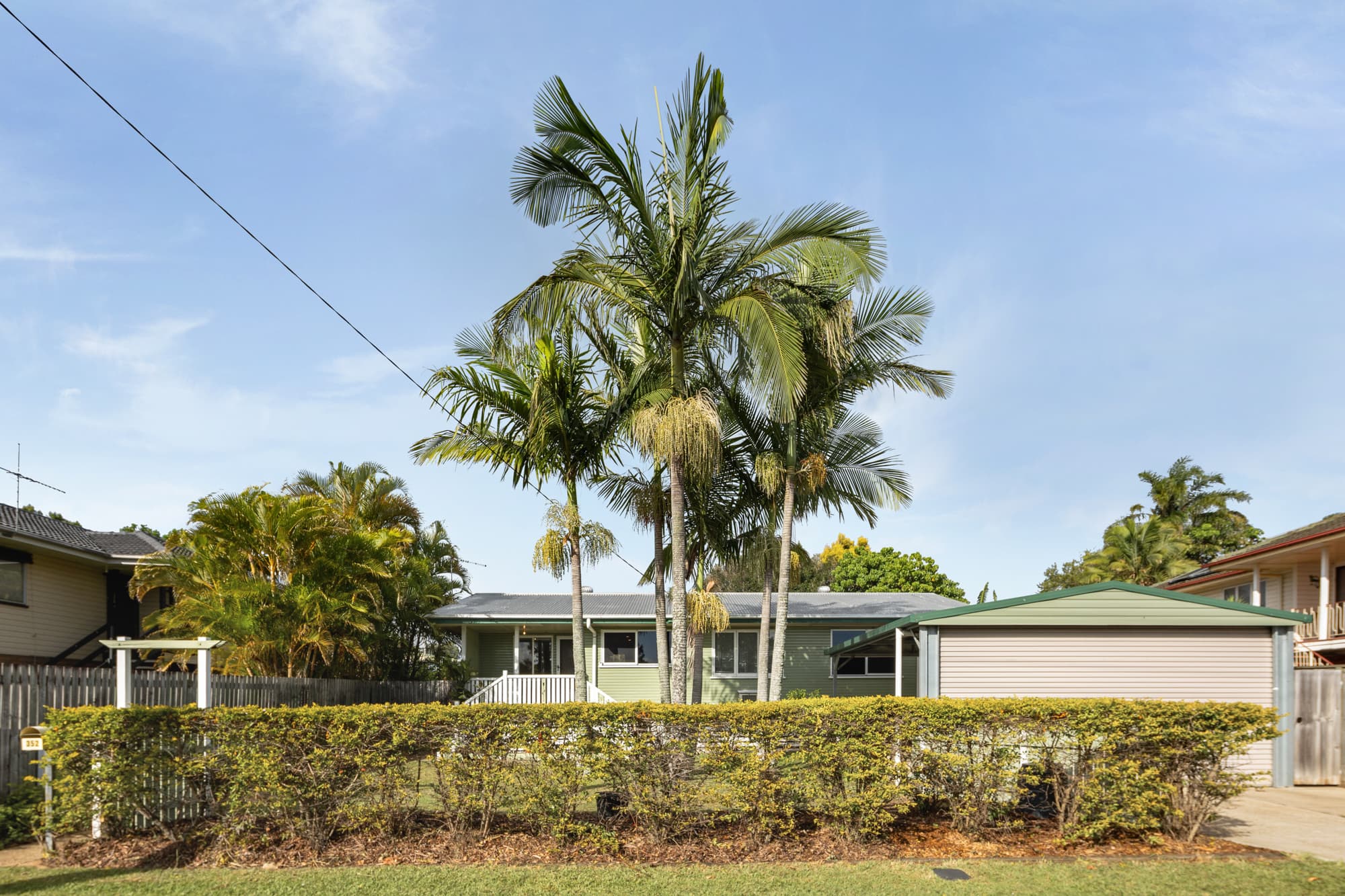 352 Bracken Ridge Road, Bracken Ridge — photo 1 of 5