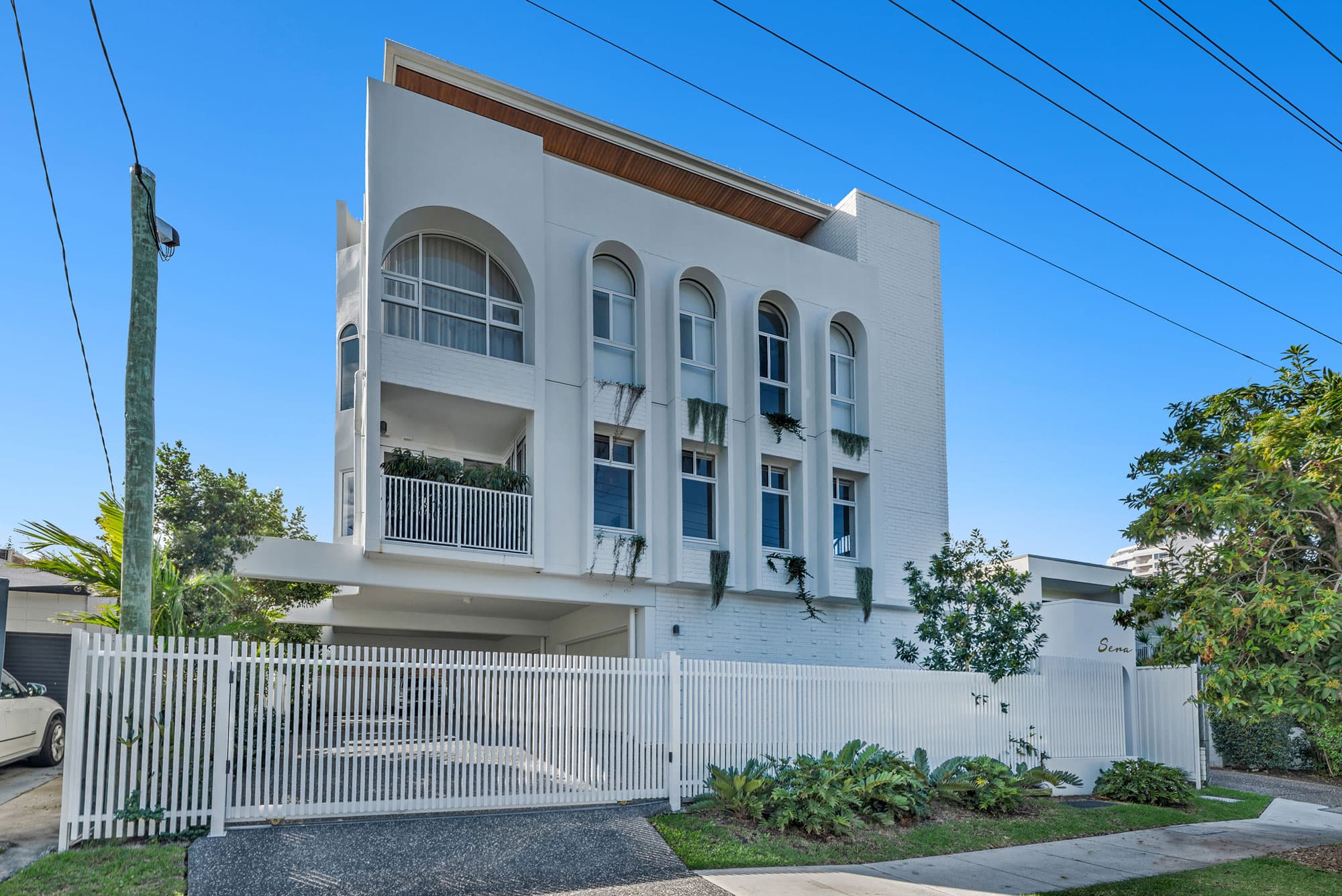 2/9 Sunset Boulevard, Surfers Paradise — photo 1 of 5