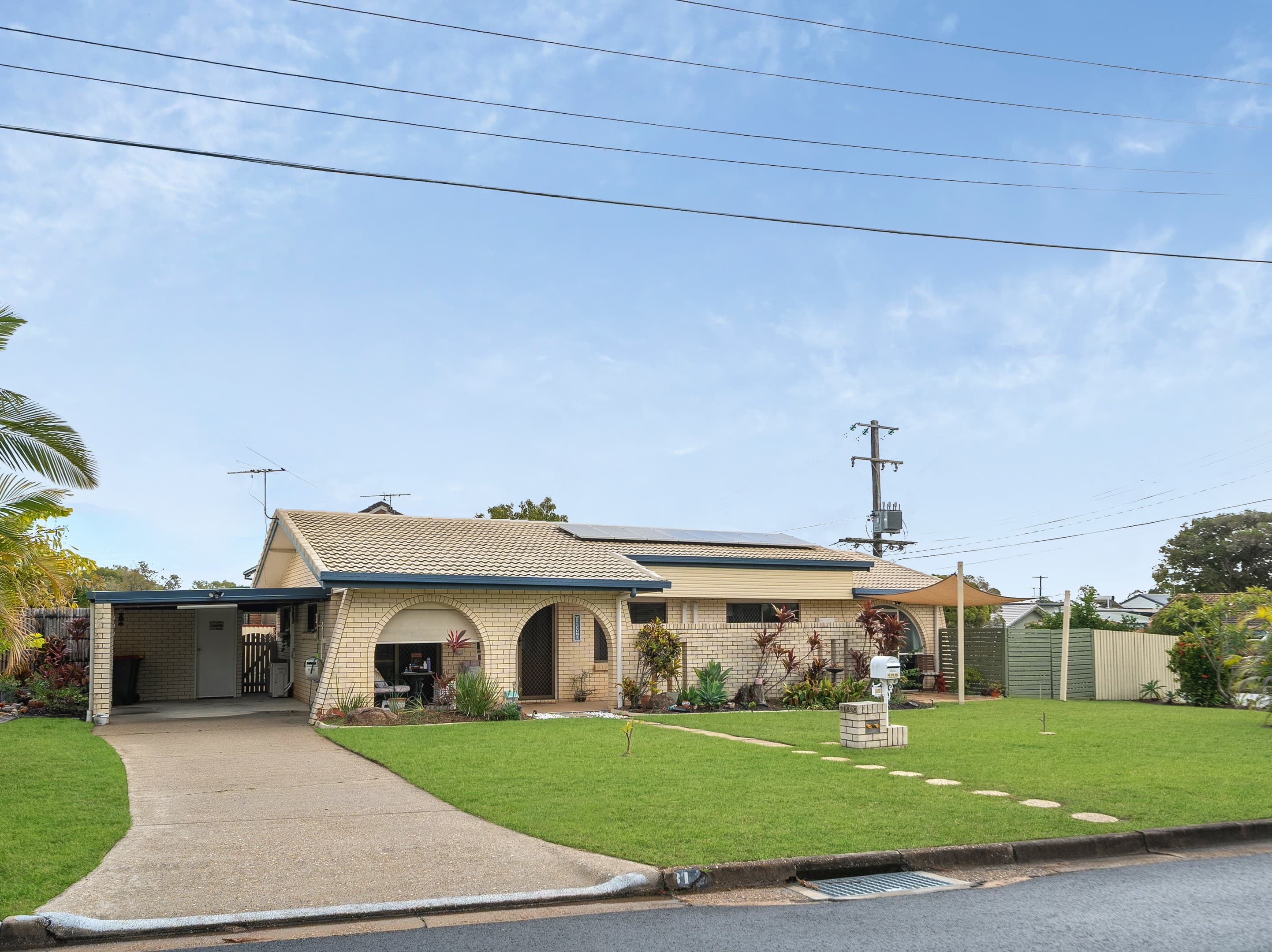 31 Stratford Street, Kippa-Ring — photo 1 of 5