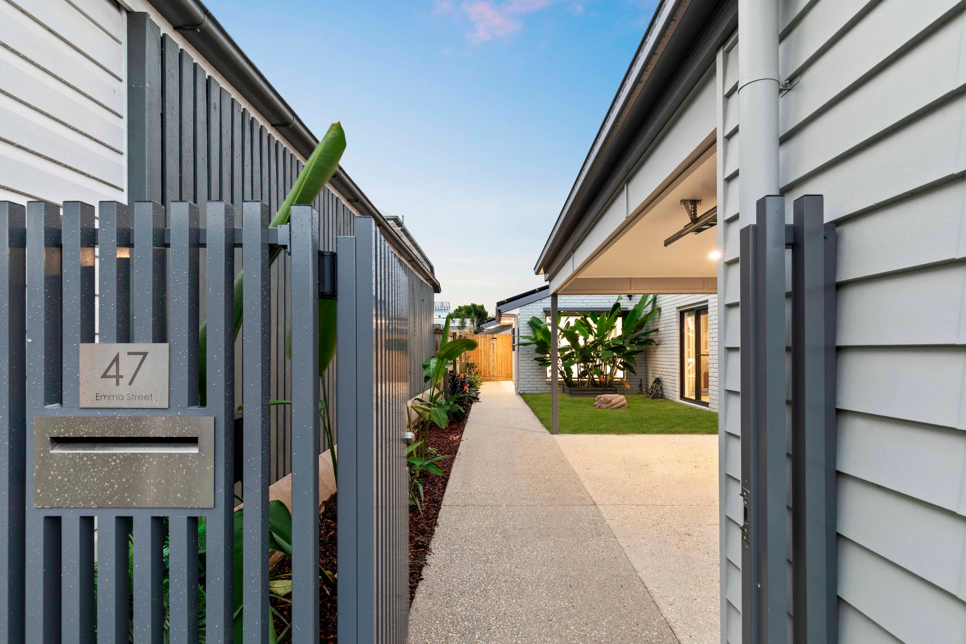 47 Emma Street, Kalinga — photo 1 of 5