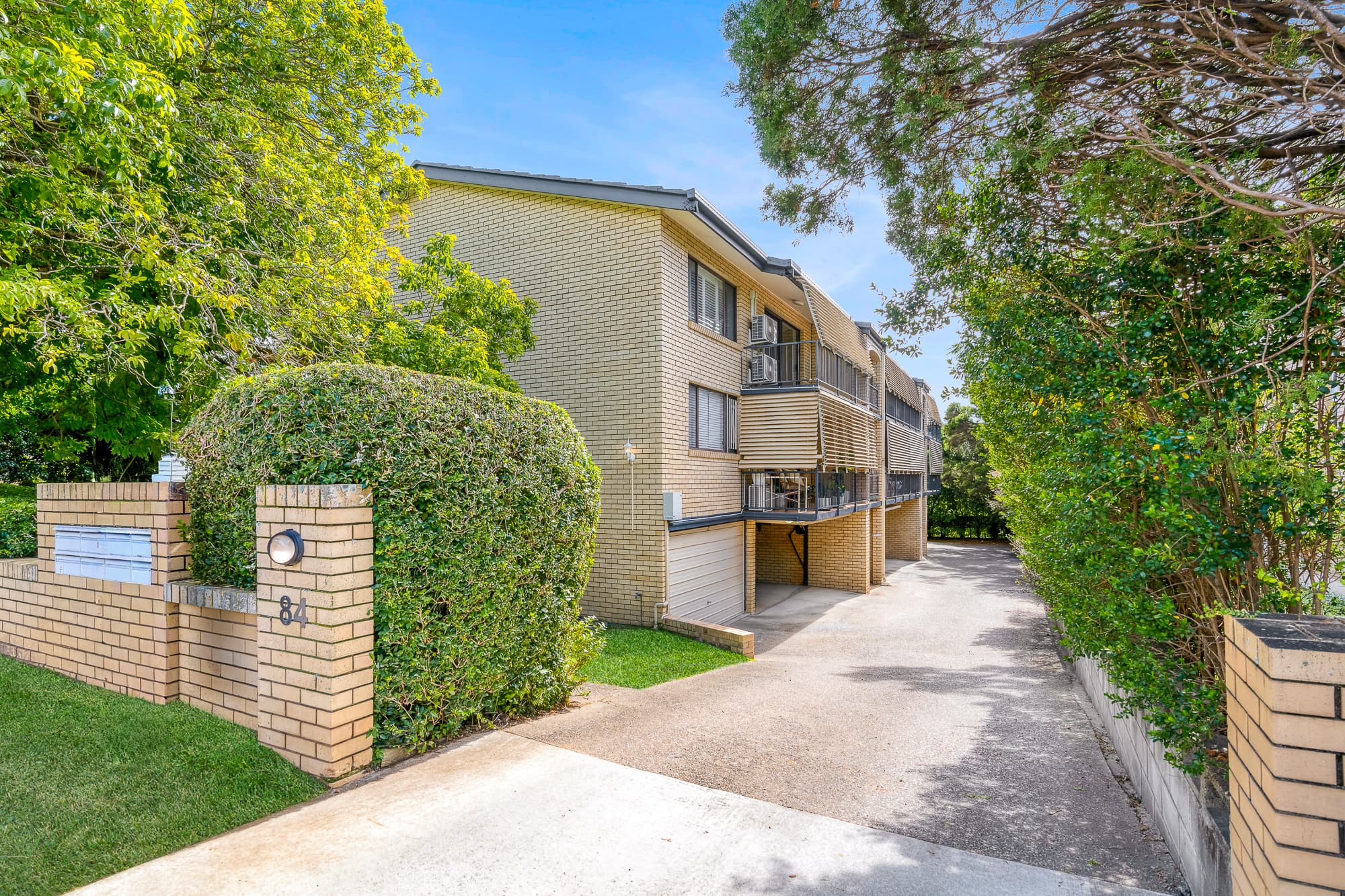 4/84 Bayview Terrace, Clayfield — photo 1 of 5