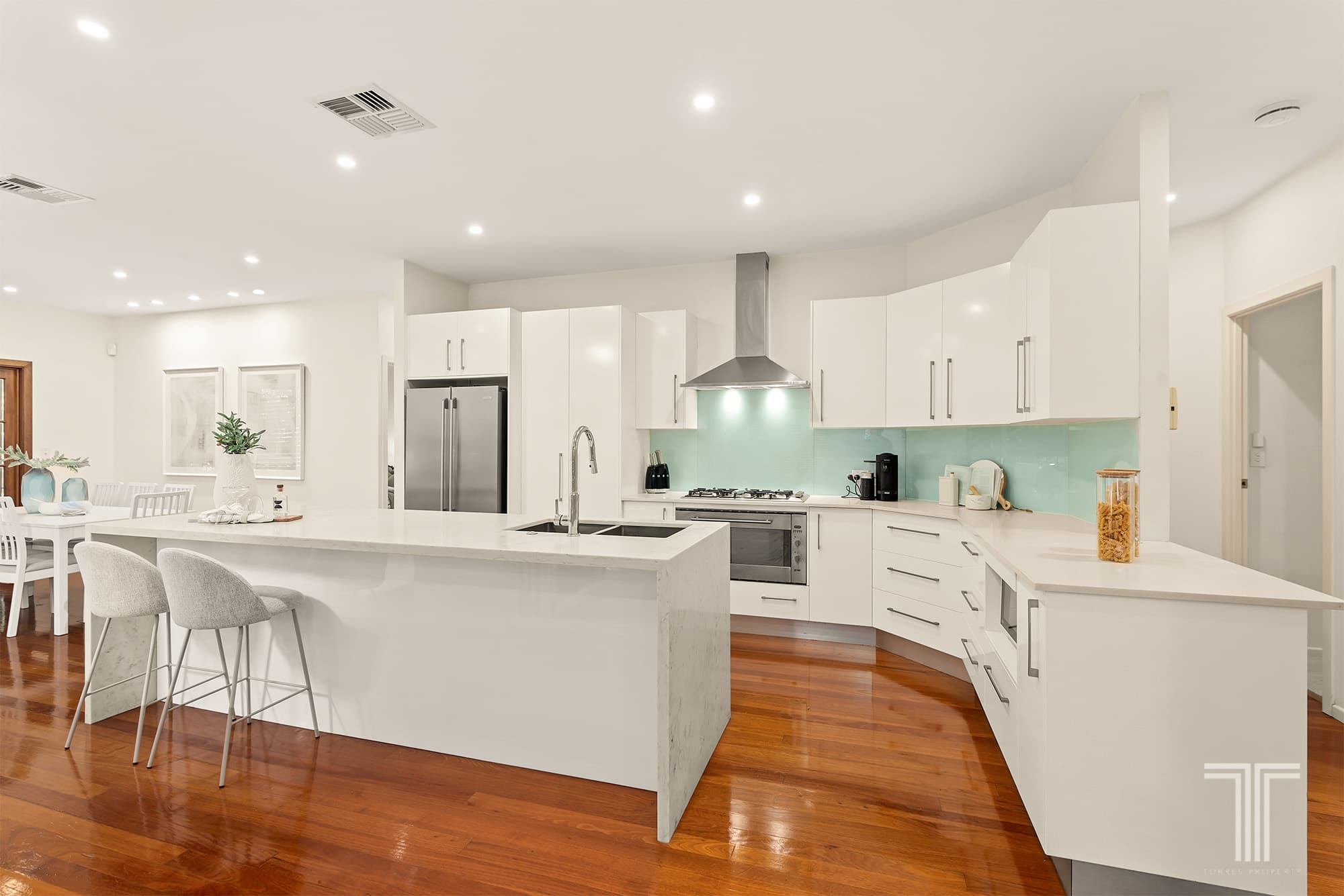 170 Tarragindi Road, Tarragindi — photo 1 of 5