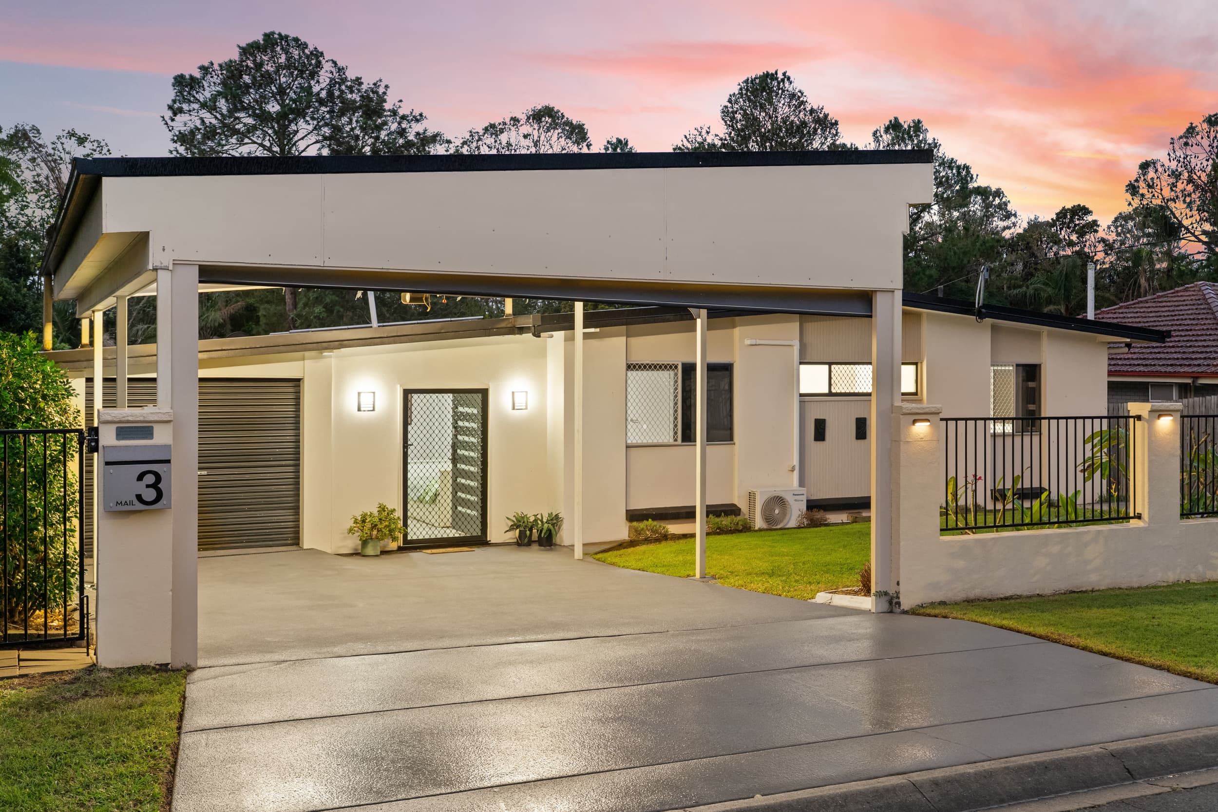 3 Waterview Crescent, Caboolture — photo 1 of 5