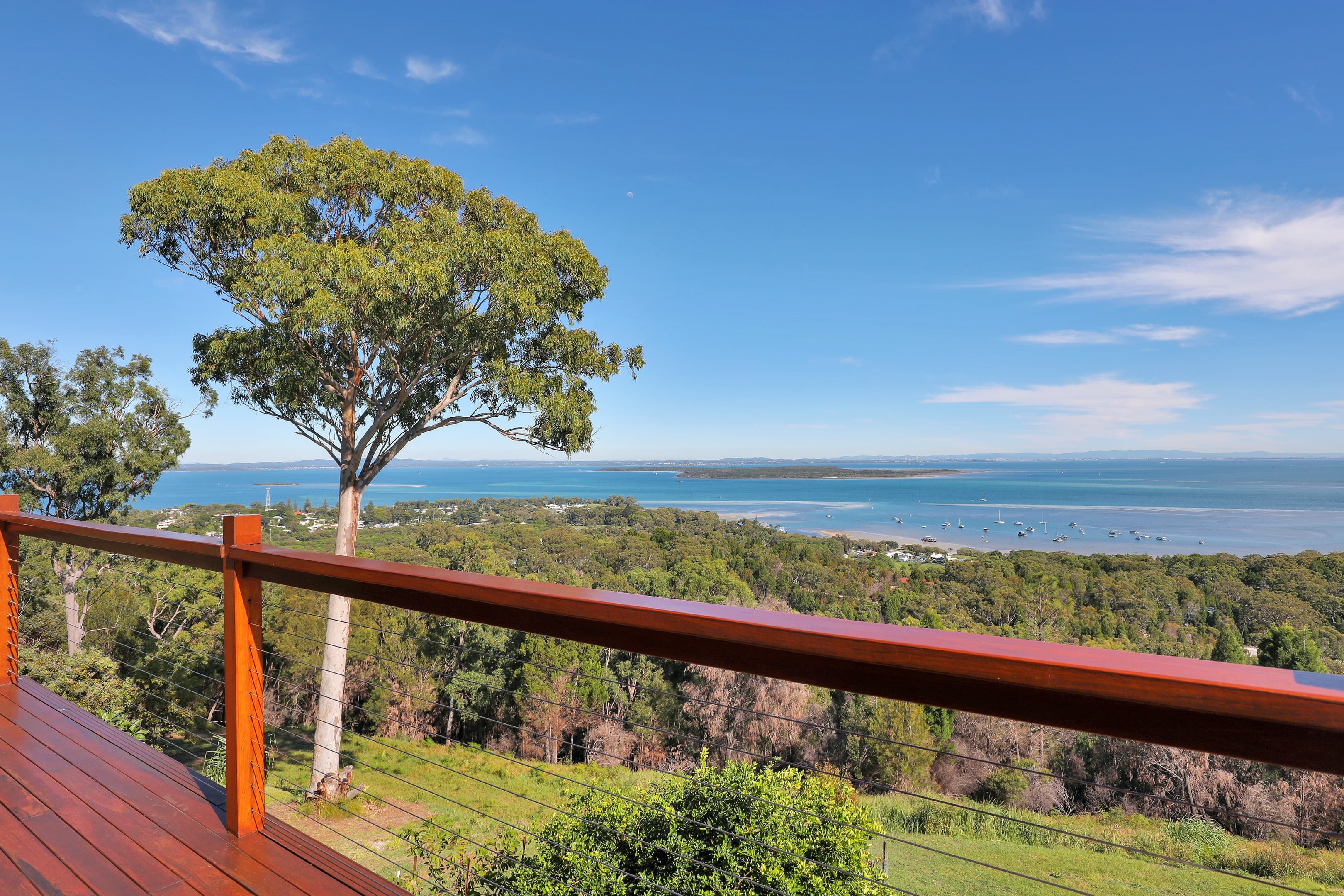 10a Illawong Crescent, Dunwich — photo 1 of 5