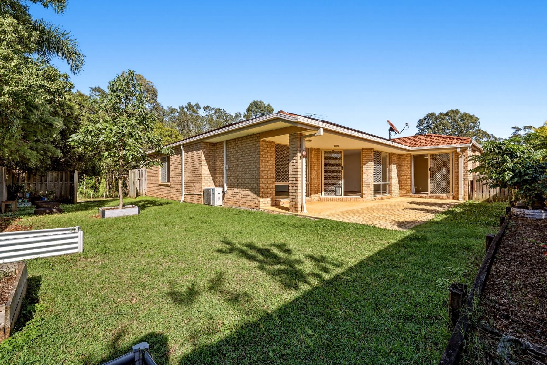 7 Vermilion Avenue, Griffin — photo 1 of 5